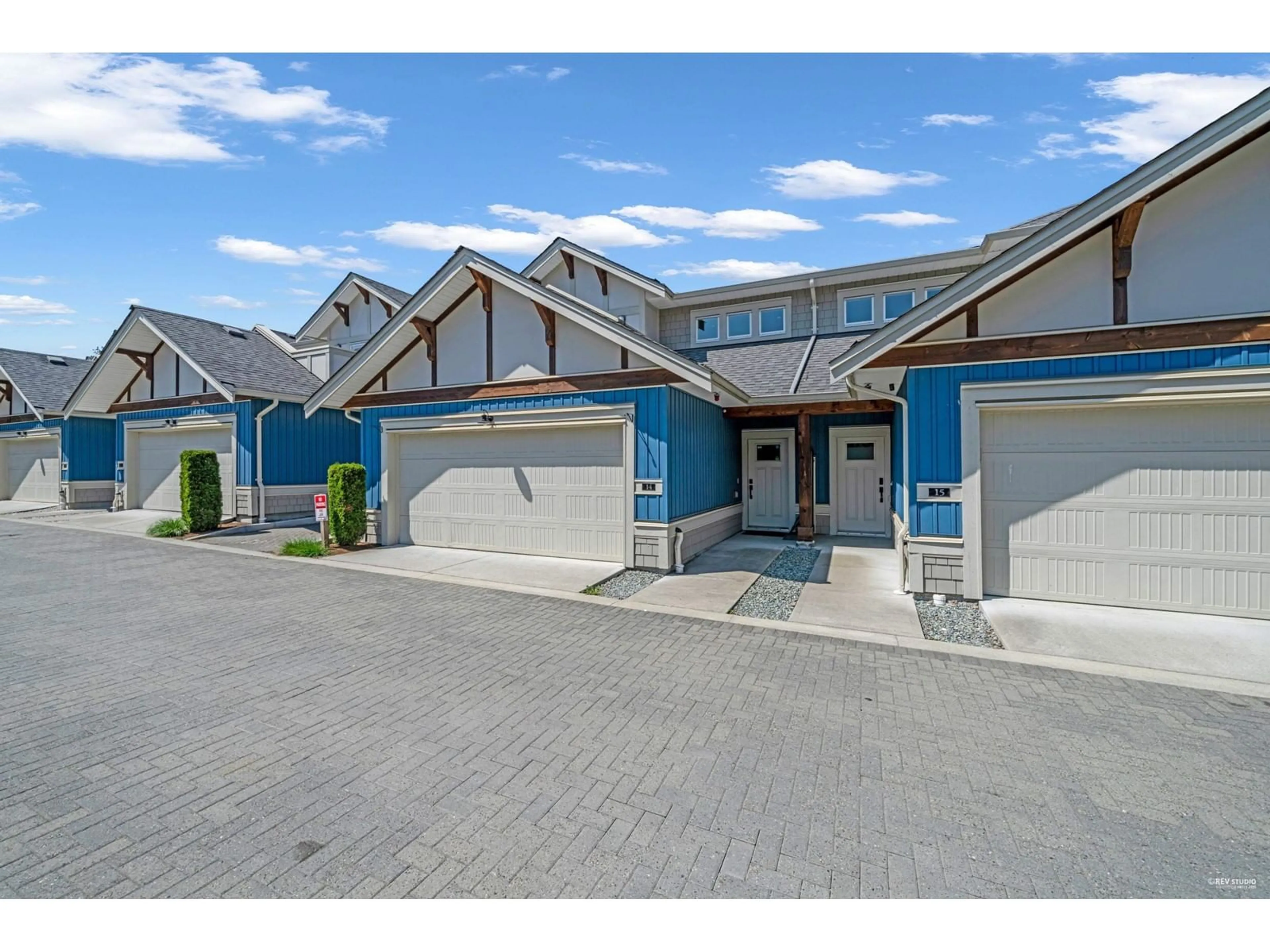 A pic from outside/outdoor area/front of a property/back of a property/a pic from drone, street for 14 - 20498 82, Langley British Columbia V2Y0V1