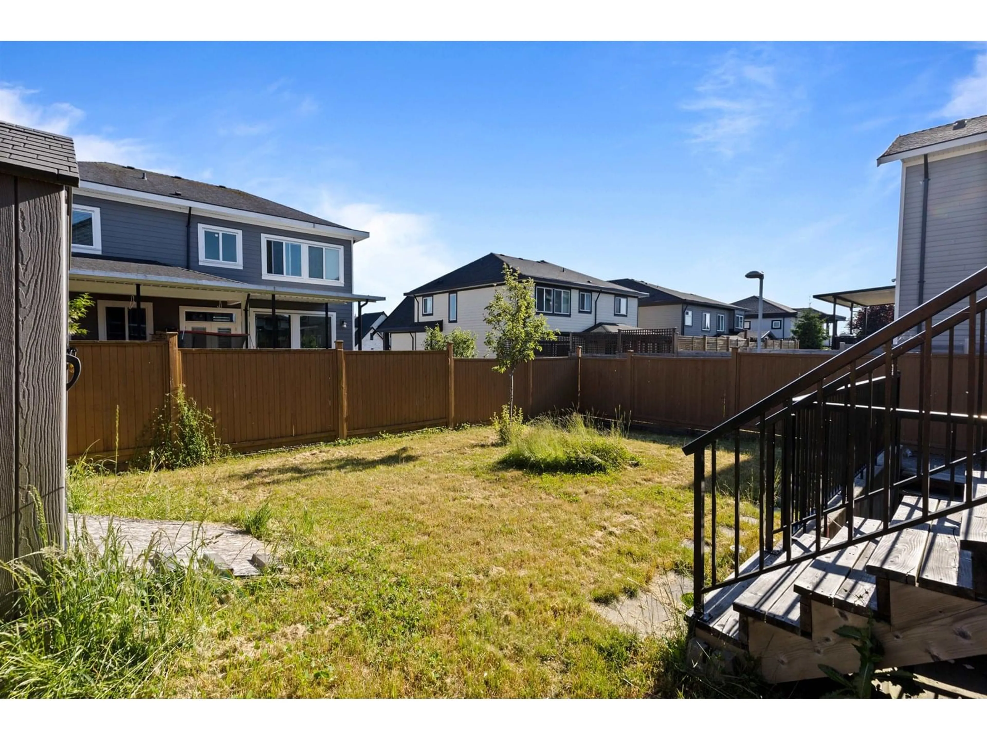 Patio, mountain view for 18616 56B, Surrey British Columbia V3S8J3