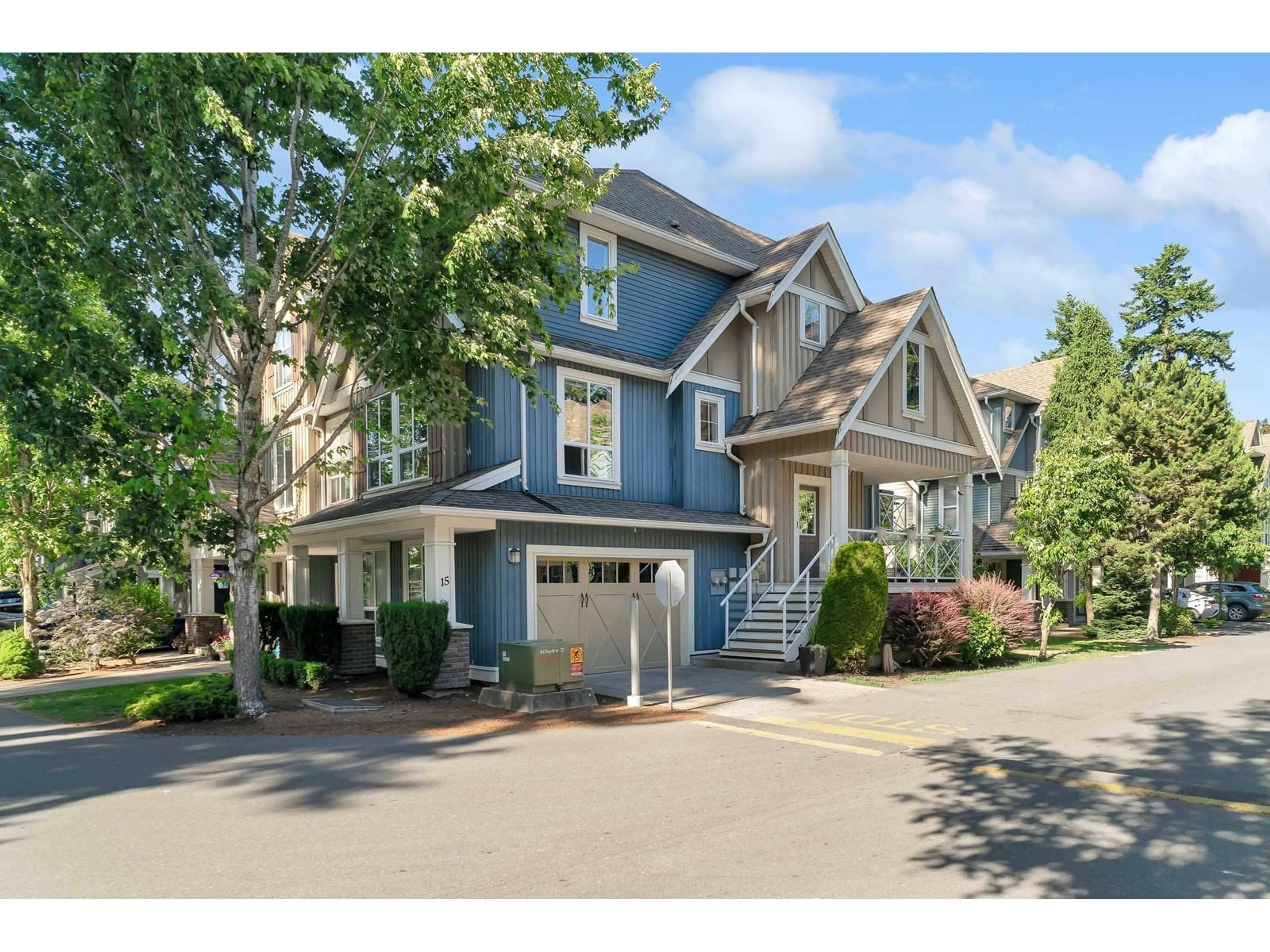 Home with vinyl exterior material, street for 15 - 5837 SAPPERS WAY, Chilliwack British Columbia V2R0G4