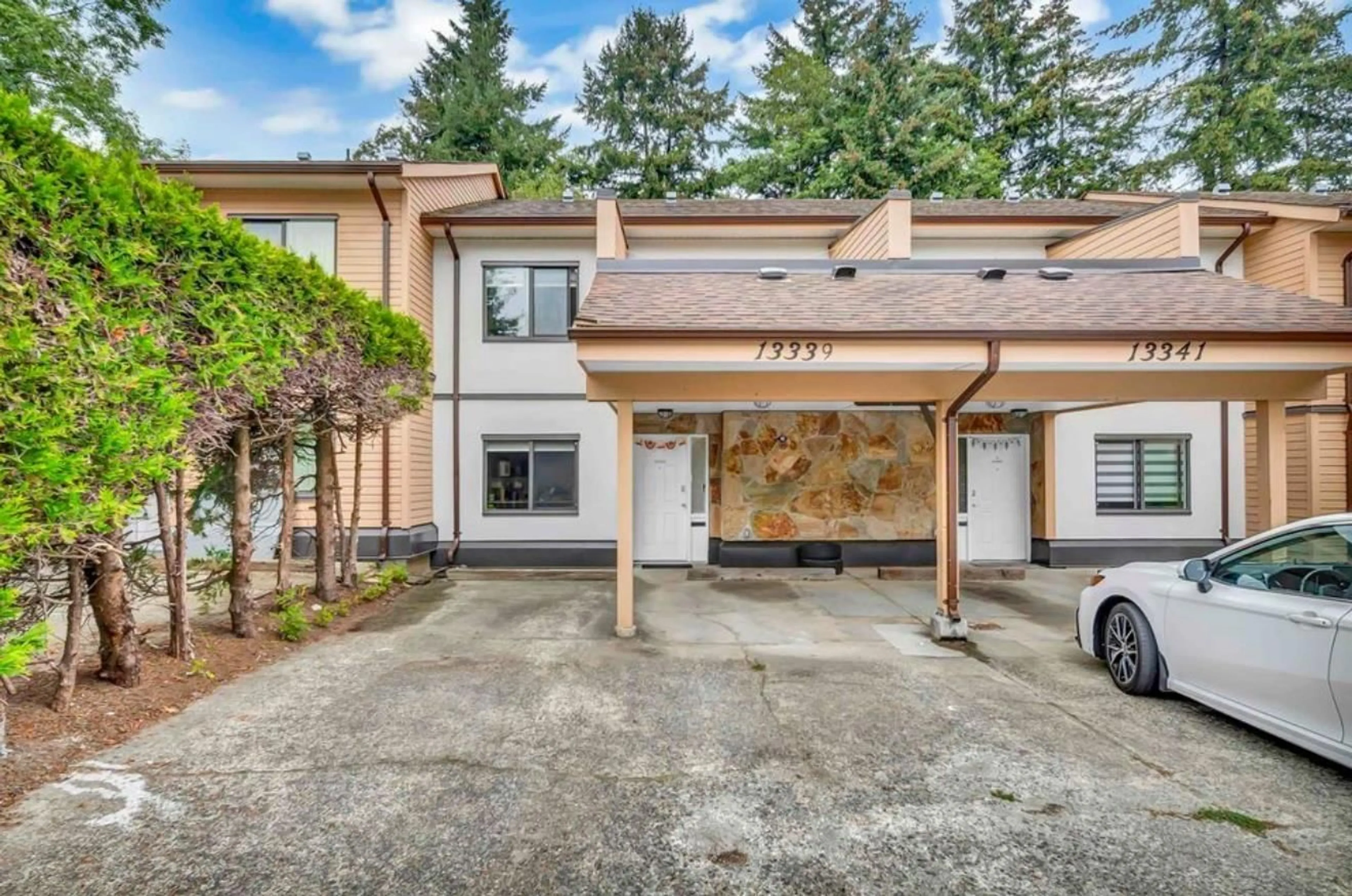 Unknown for 13339 70B, Surrey British Columbia V3W7Z3
