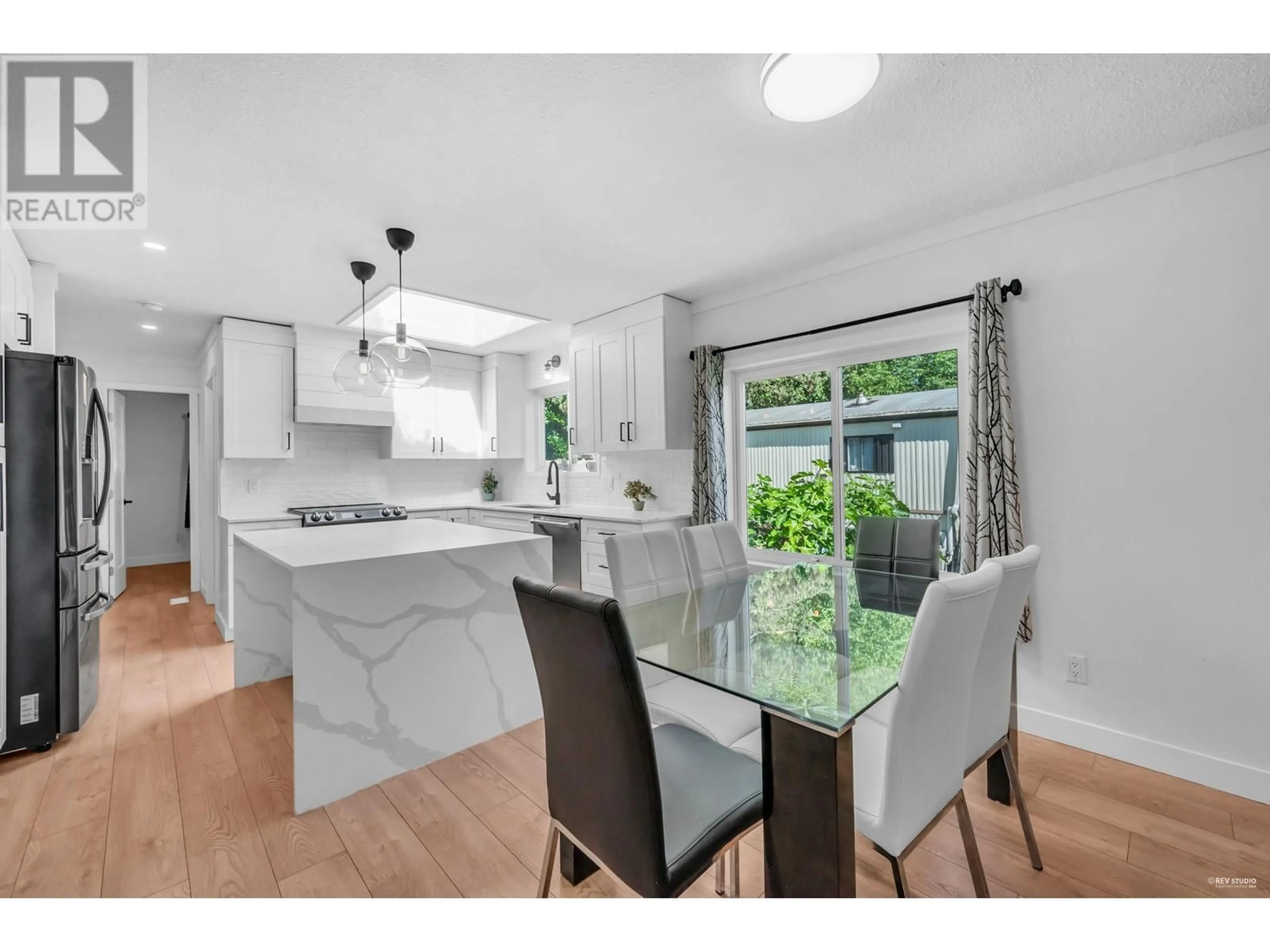 Open concept kitchen, unknown for 4 - 145 KING EDWARD STREET, Coquitlam British Columbia V3K6K9