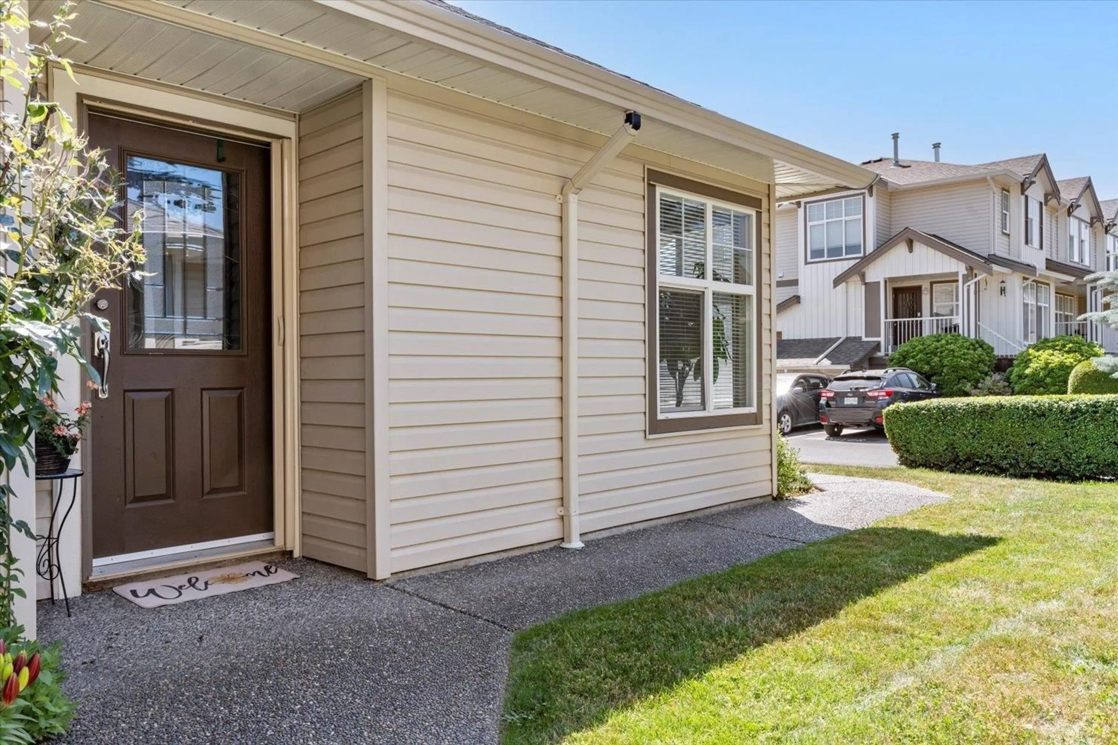Home with vinyl exterior material, street for 139 - 6450 VEDDER ROAD, Chilliwack British Columbia V2R5N7
