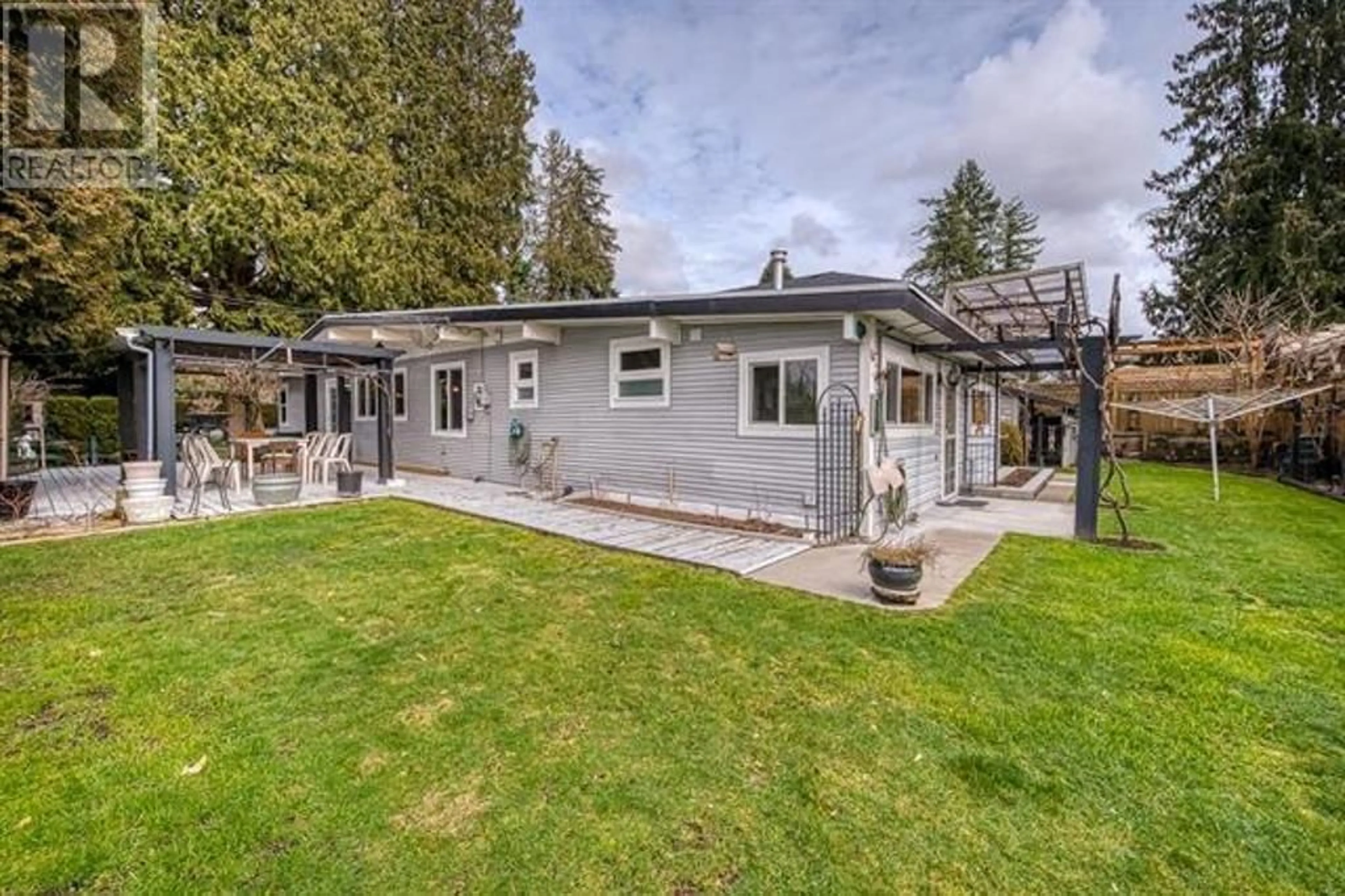 Unknown for 20712 RIVER ROAD, Maple Ridge British Columbia V2X1Z7