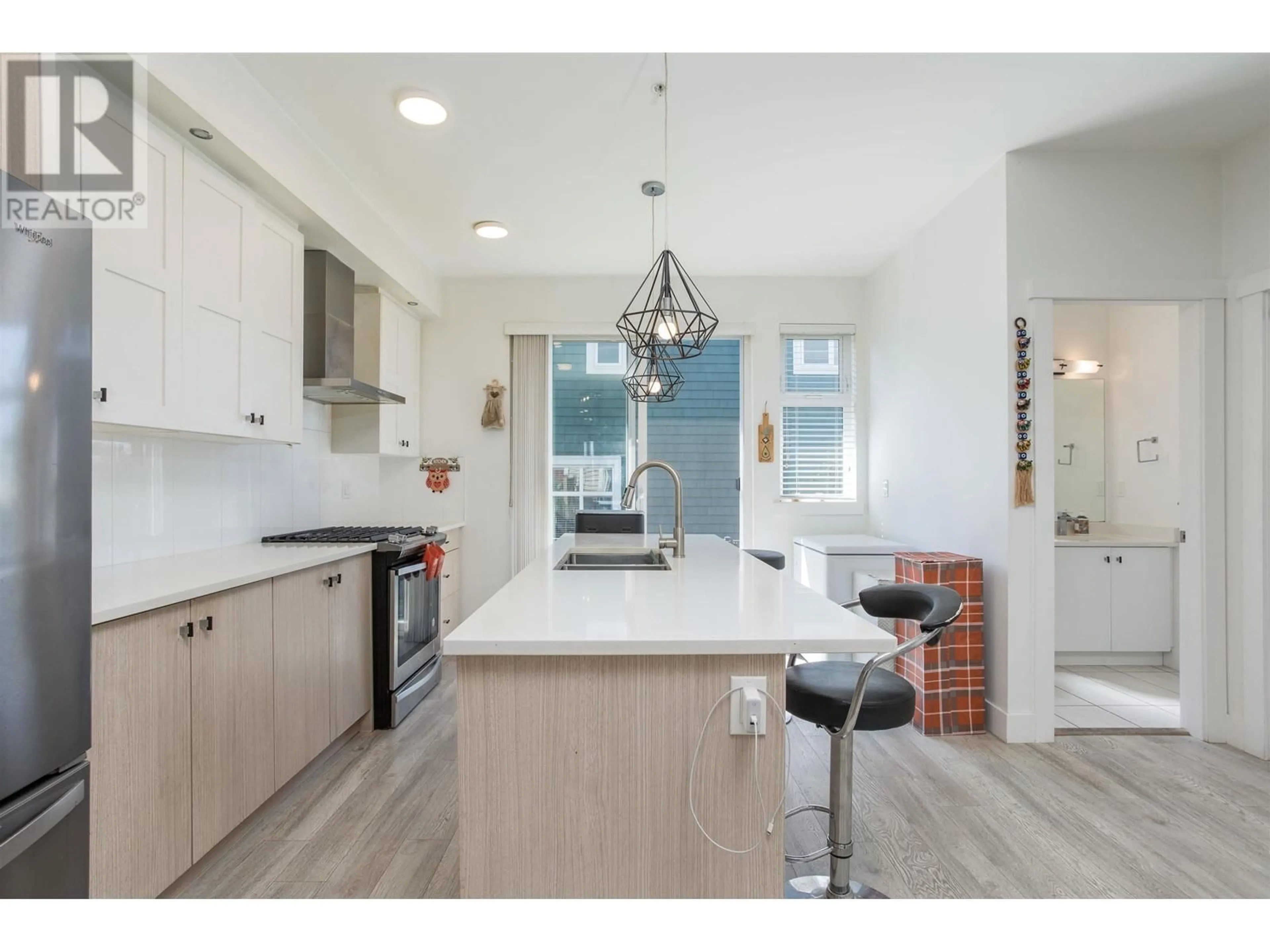 Open concept kitchen, unknown for 12 - 24108 104 AVENUE, Maple Ridge British Columbia V2W0J5