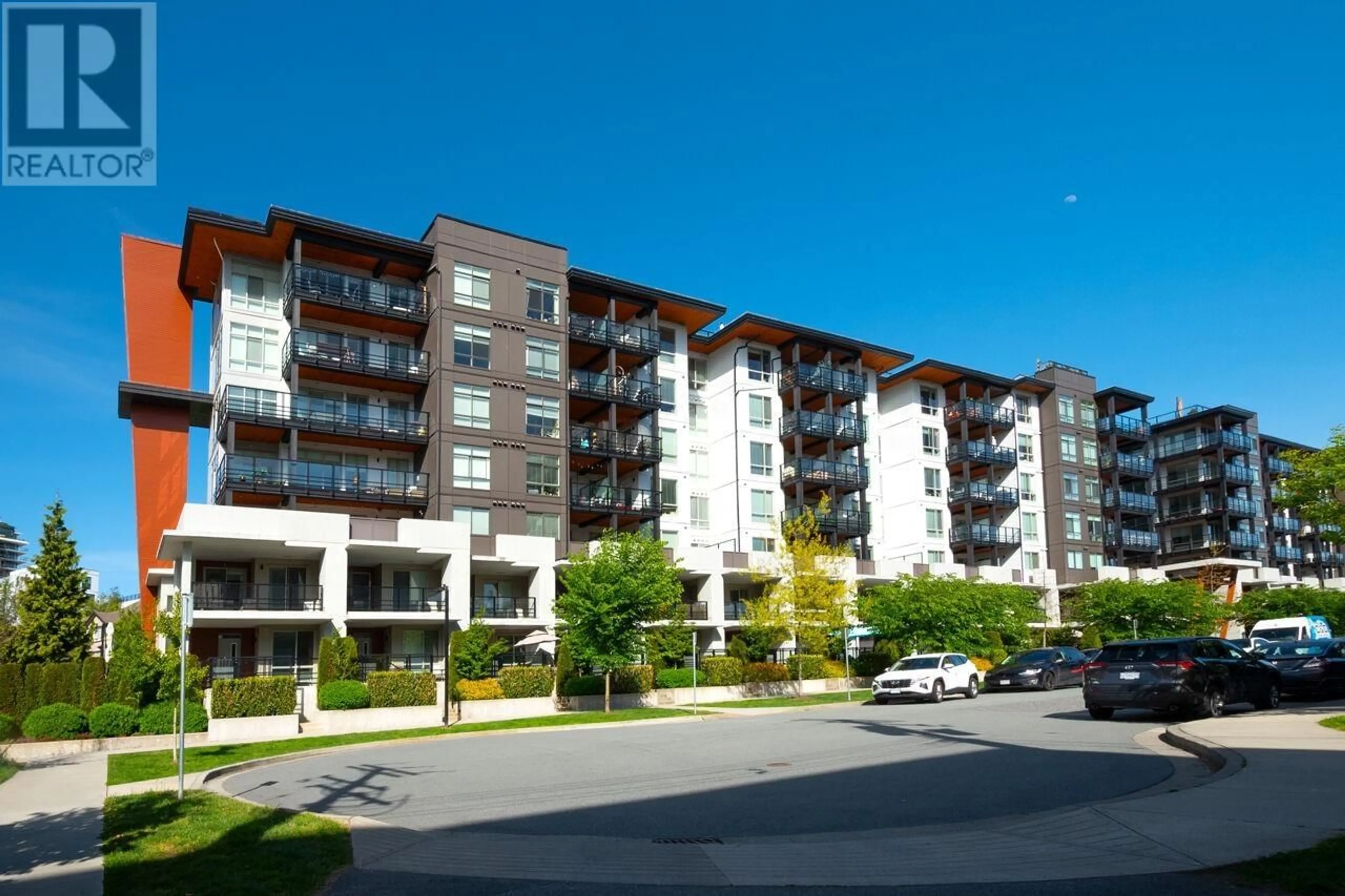 Unknown for TH13 - 108 8TH STREET, North Vancouver British Columbia V7L0H1