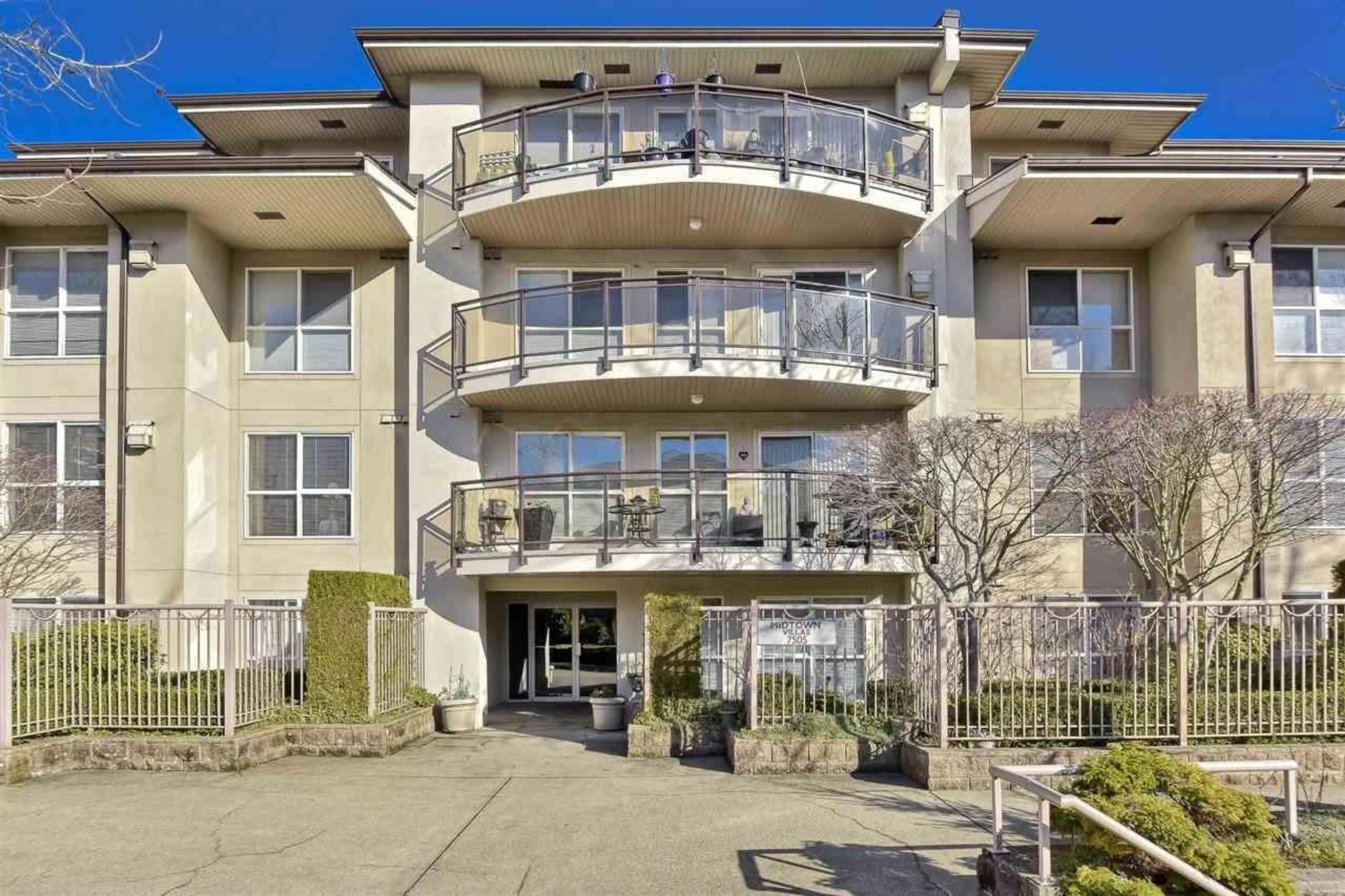 Unknown for 112 - 7505 138, Surrey British Columbia V3W0W6