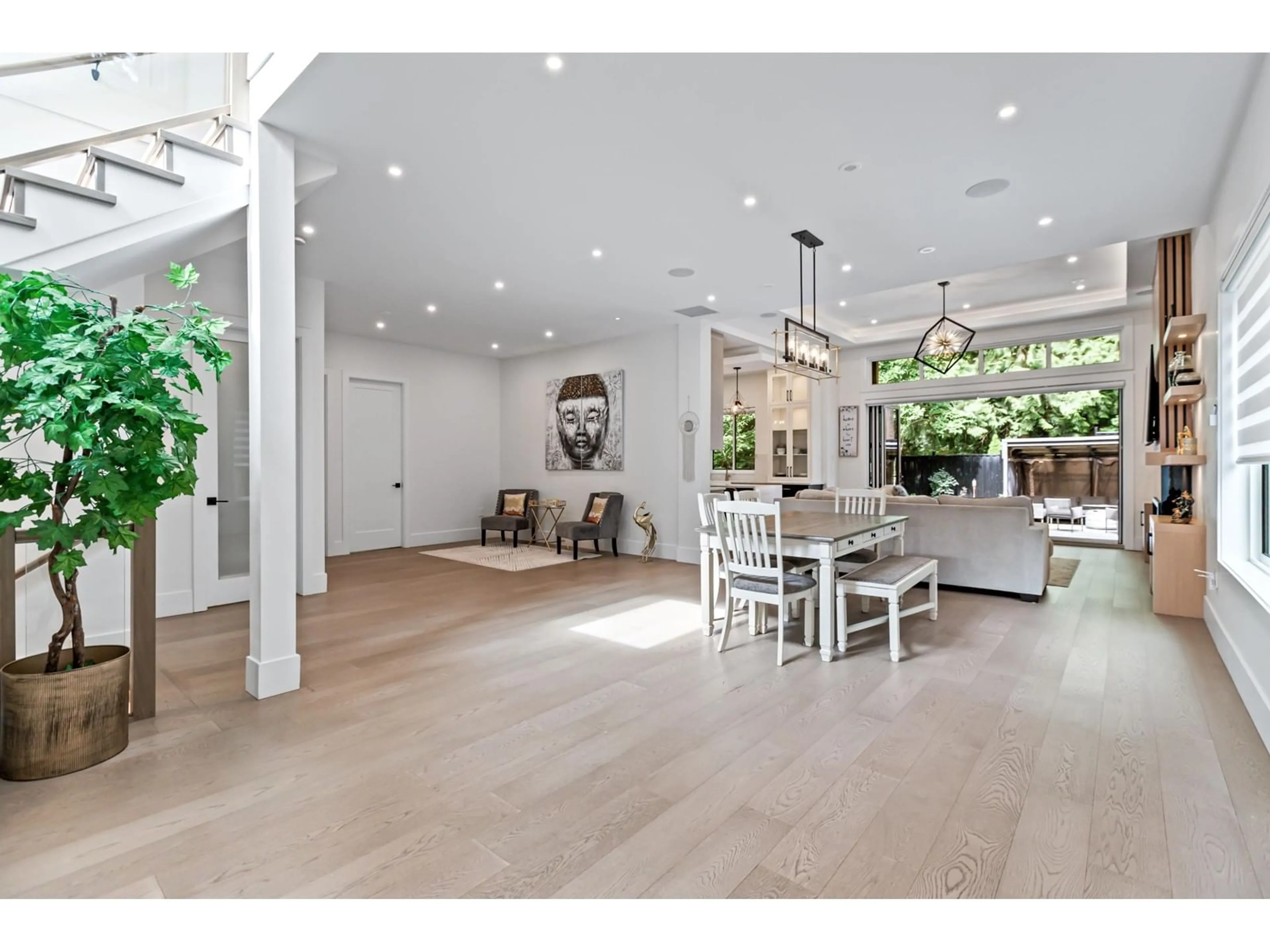 Open concept kitchen, unknown for 5673 FAIRLIGHT, Delta British Columbia V4E1B3