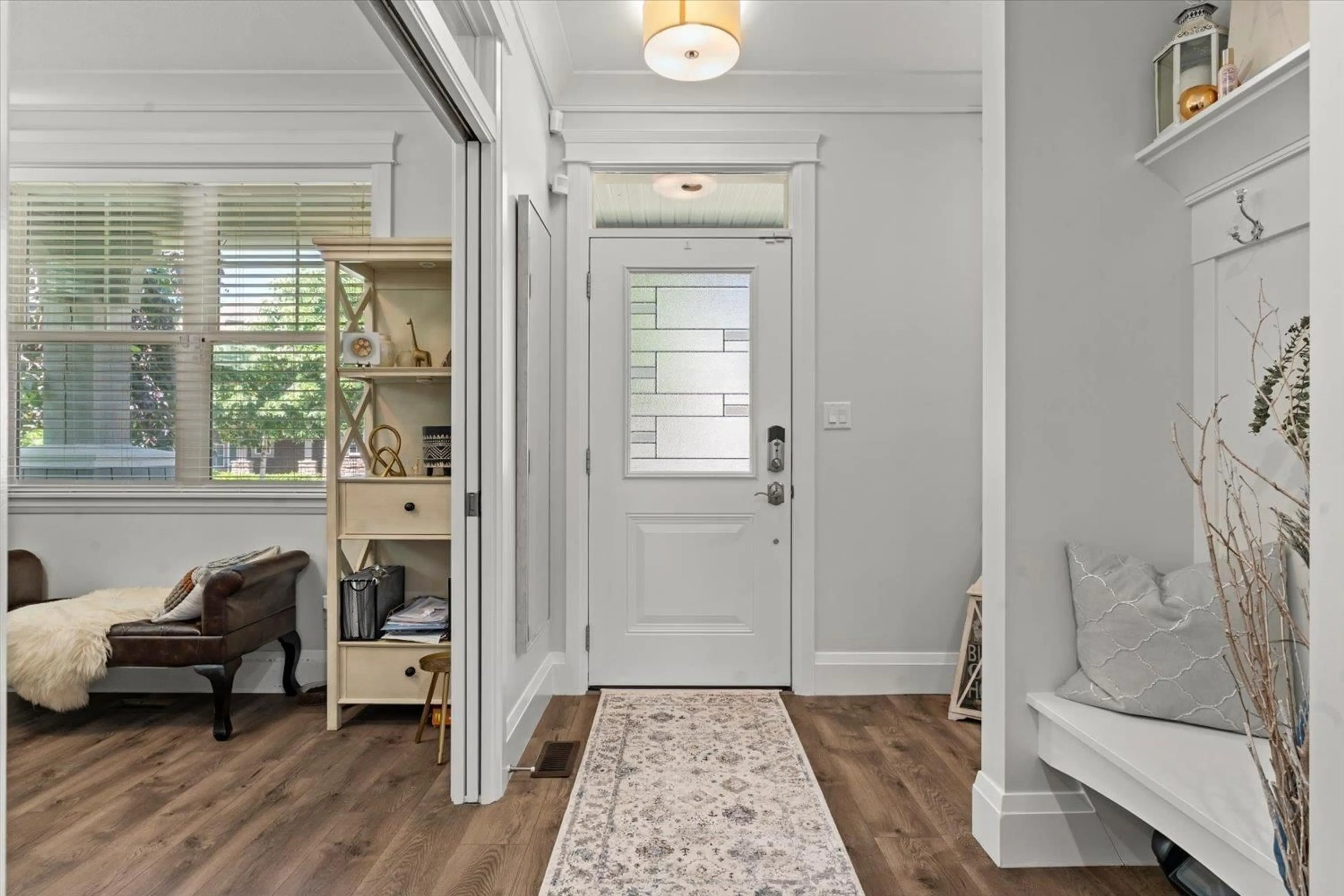 Indoor entryway for 2 - 45234 NICOMEN CRESCENT, Chilliwack British Columbia V2R0R2