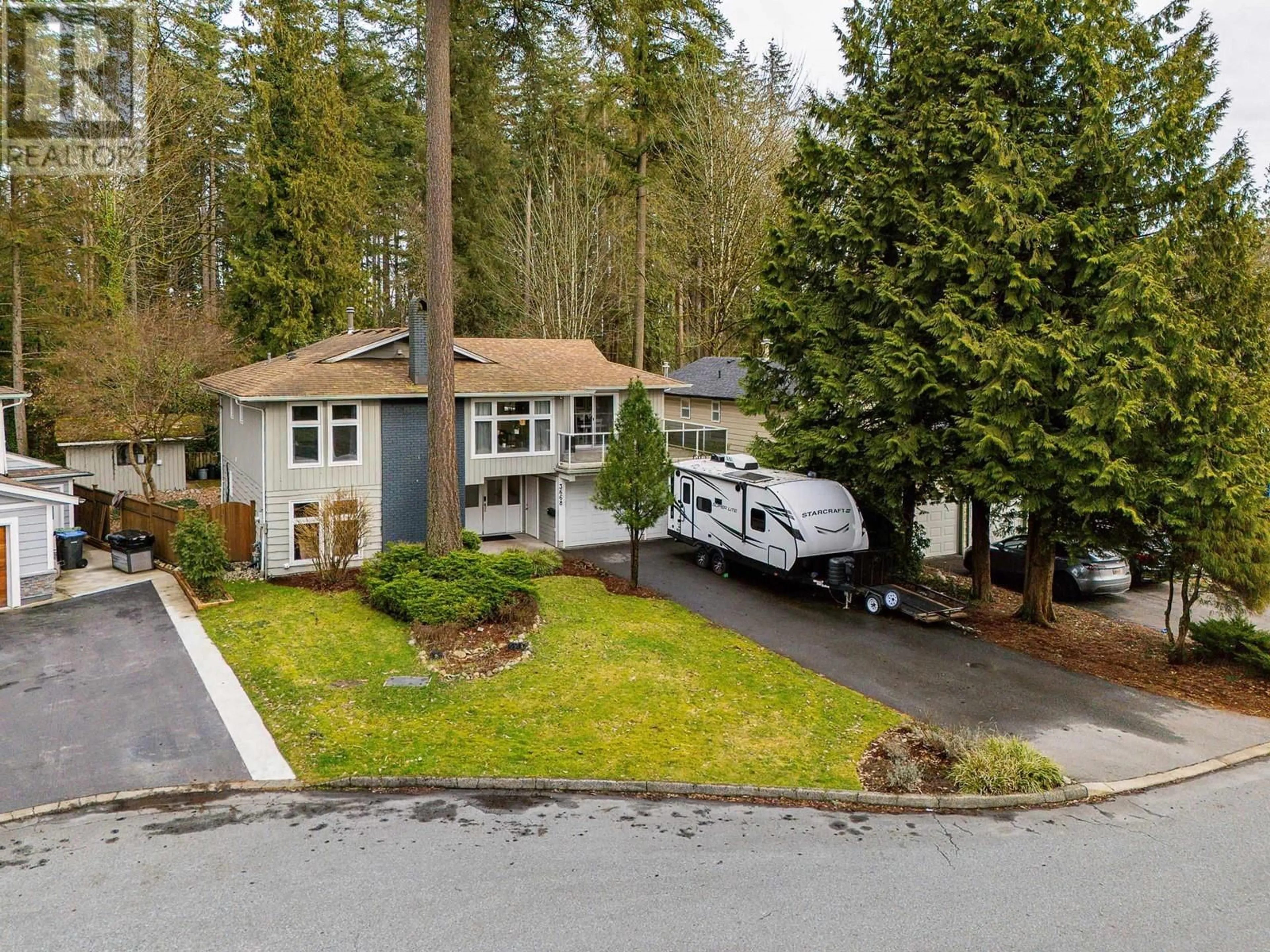 A pic from outside/outdoor area/front of a property/back of a property/a pic from drone, forest/trees view for 3668 KENNEDY STREET, Port Coquitlam British Columbia V3B4Z1