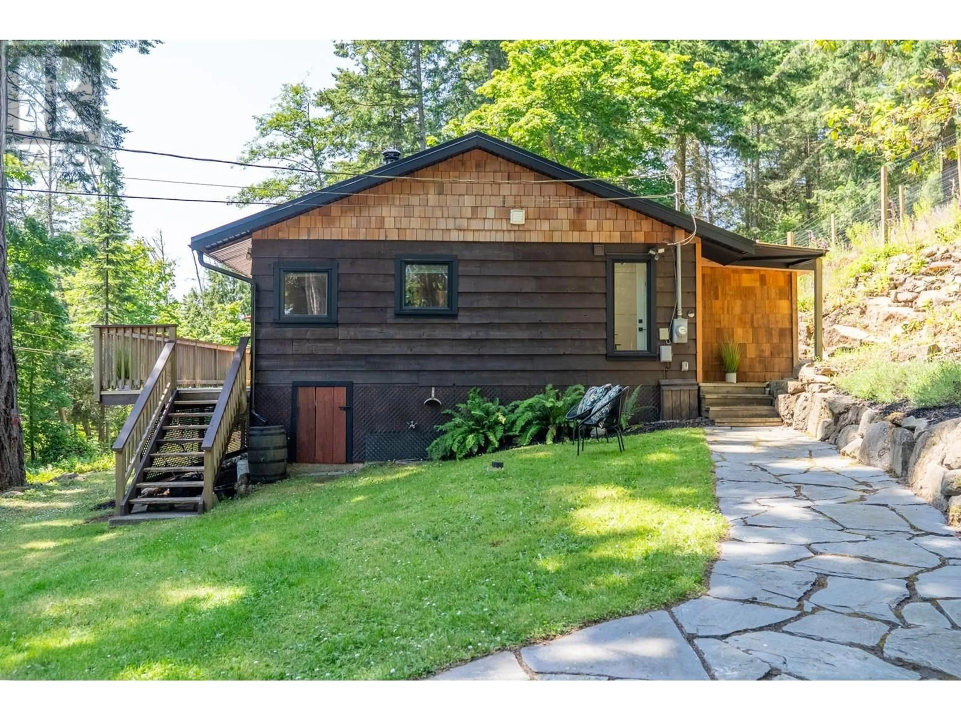 Shed for 9907 GOWLLAND POINT ROAD, Pender Island British Columbia V0N2M3