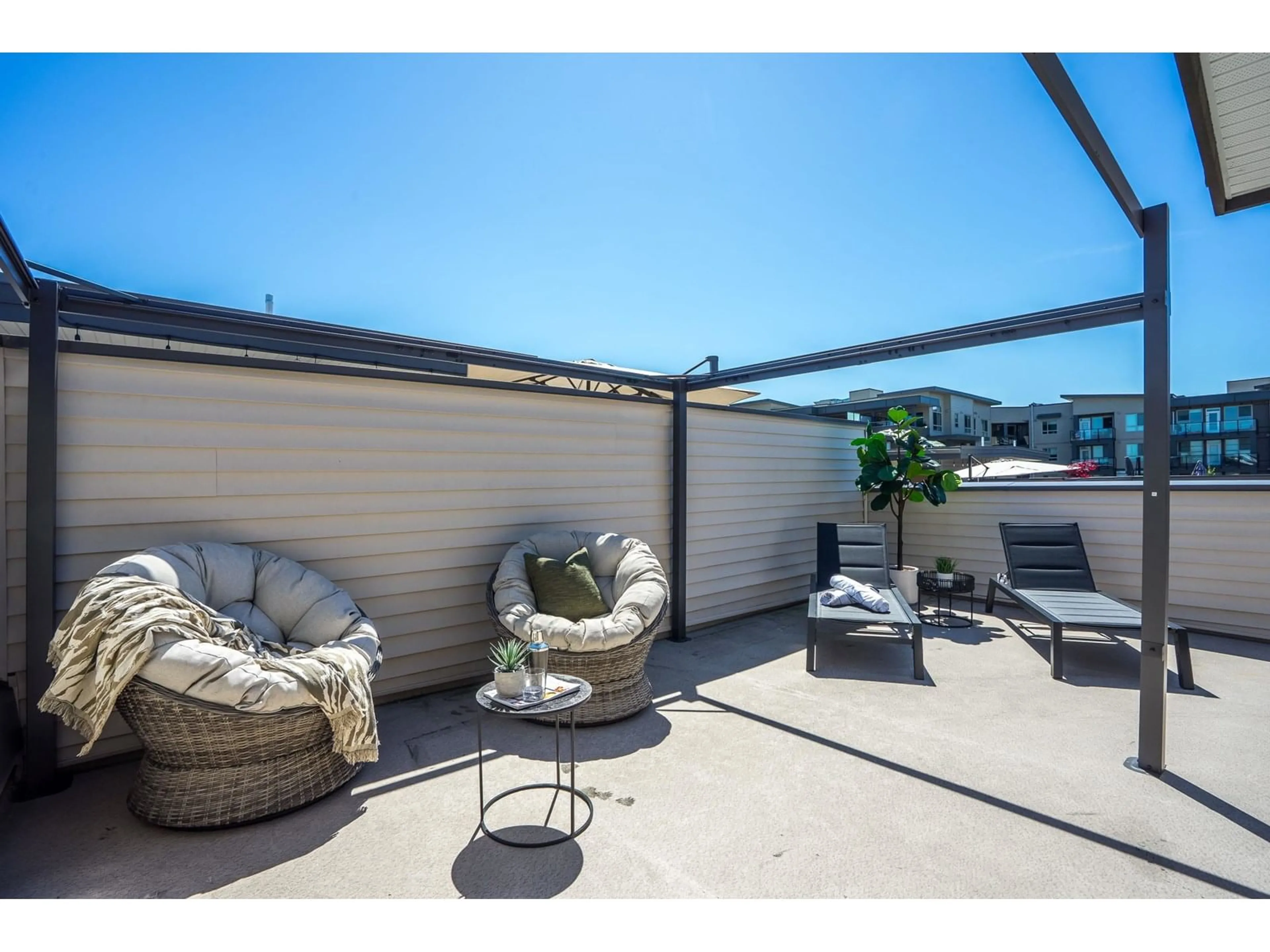 Patio, unknown for 32 - 20849 78B, Langley British Columbia V2Y0X6