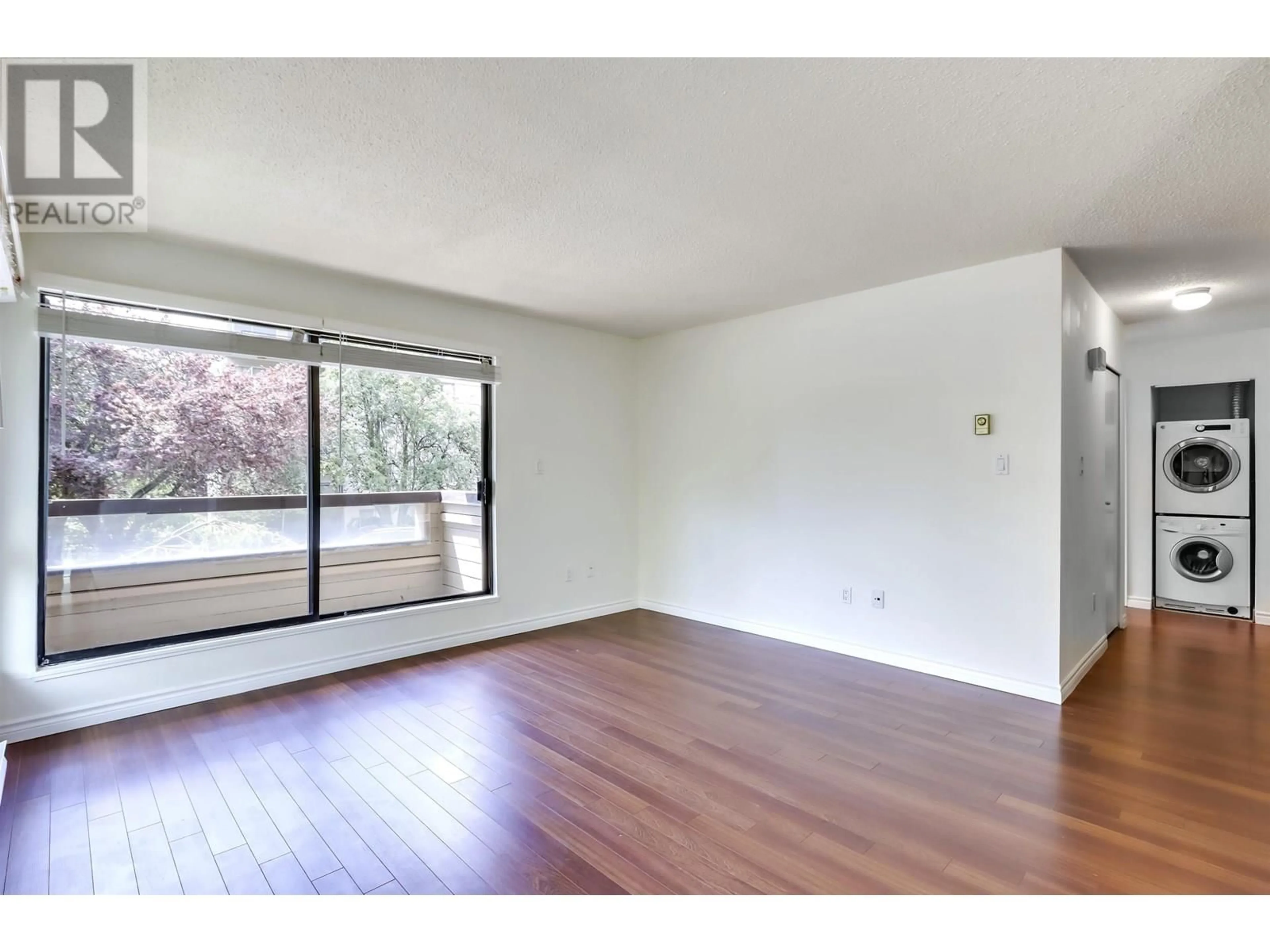 A pic of a room for 208 - 1363 CLYDE AVENUE, West Vancouver British Columbia V7T2W9