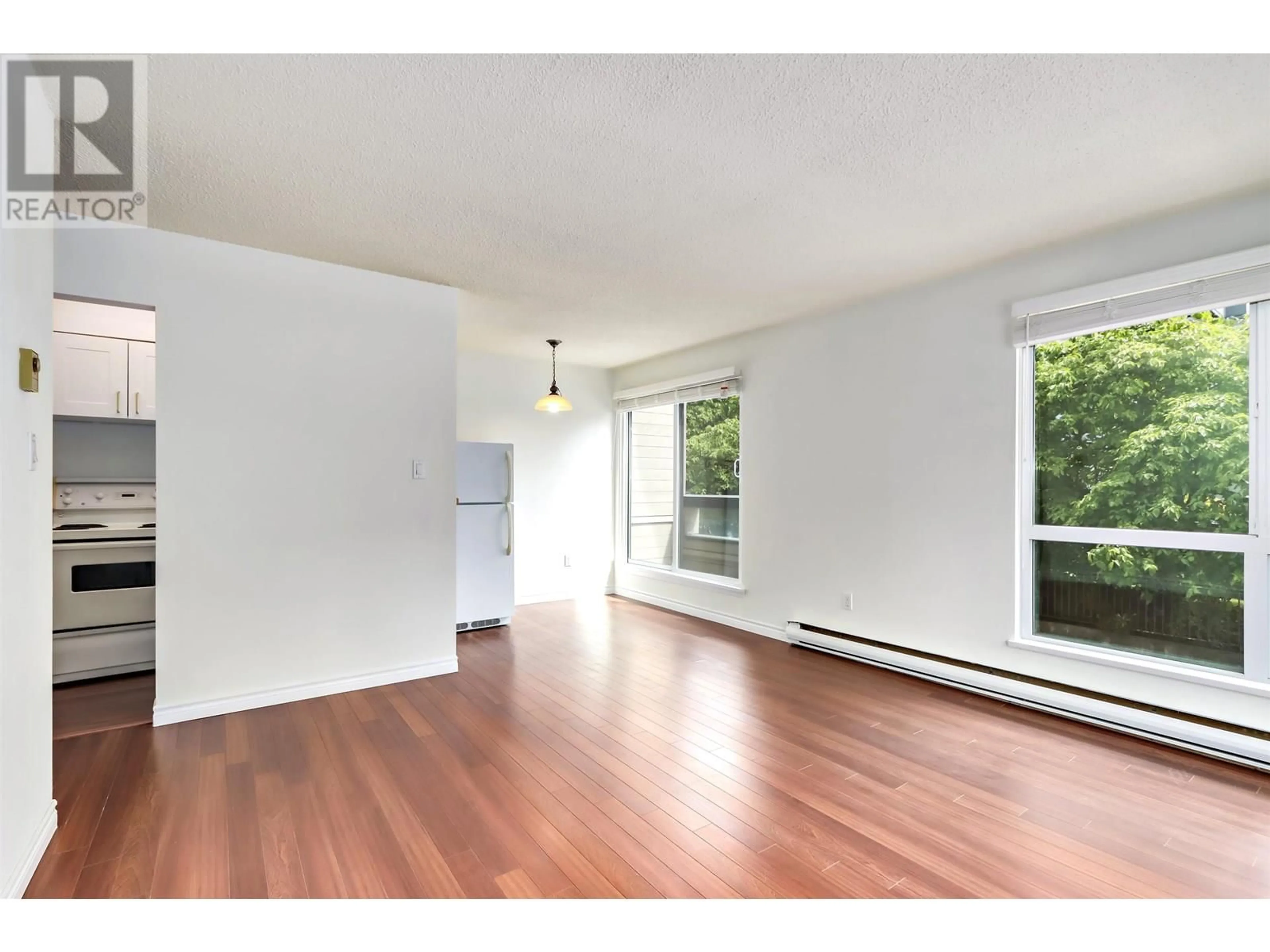 A pic of a room for 208 - 1363 CLYDE AVENUE, West Vancouver British Columbia V7T2W9