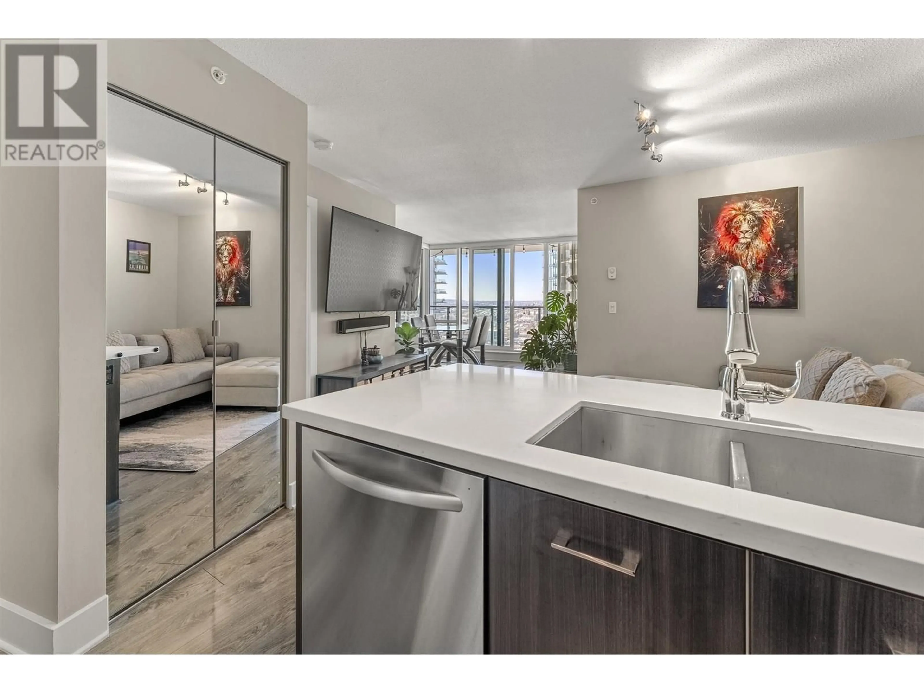 Open concept kitchen, unknown for 3206 - 4189 HALIFAX STREET, Burnaby British Columbia V5C0H9