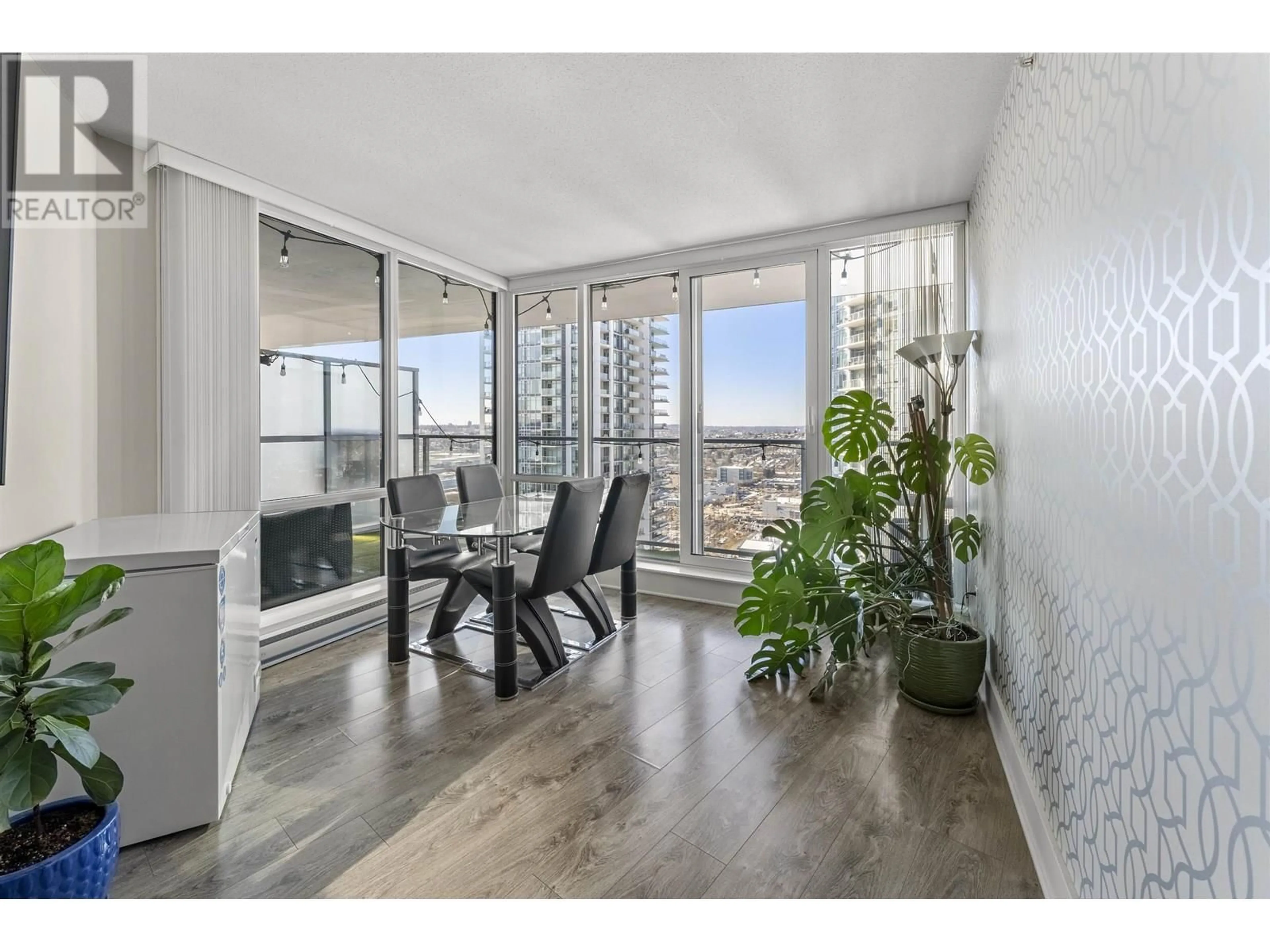 A pic of a room for 3206 - 4189 HALIFAX STREET, Burnaby British Columbia V5C0H9