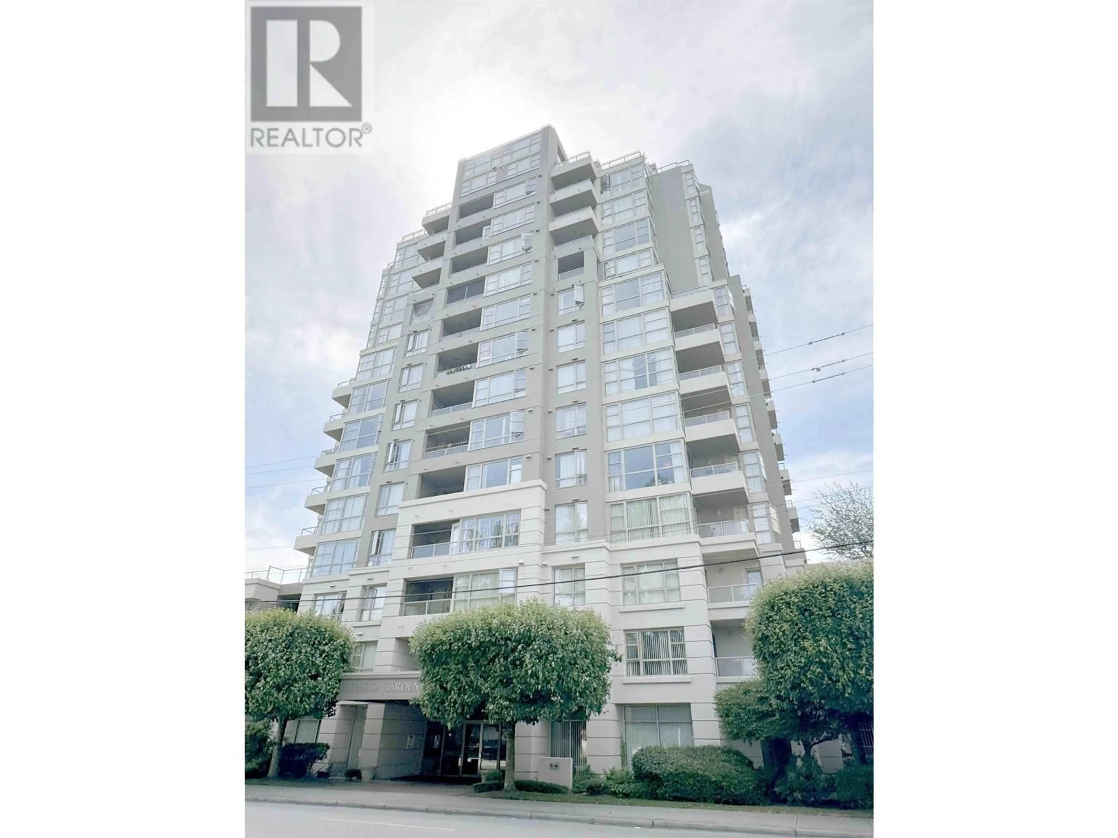 Indoor foyer for 802 - 6119 COONEY ROAD, Richmond British Columbia V6Y4B7