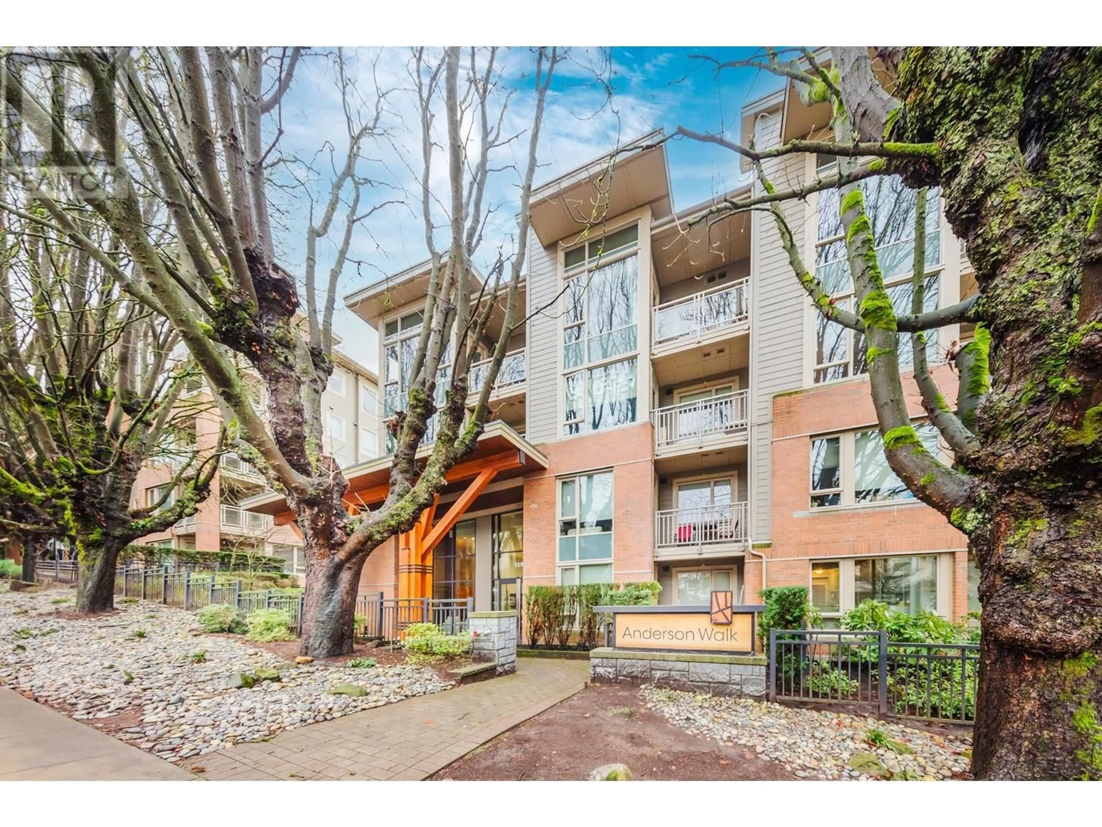 Unknown for 307 - 159 22ND STREET, North Vancouver British Columbia V7M0B6