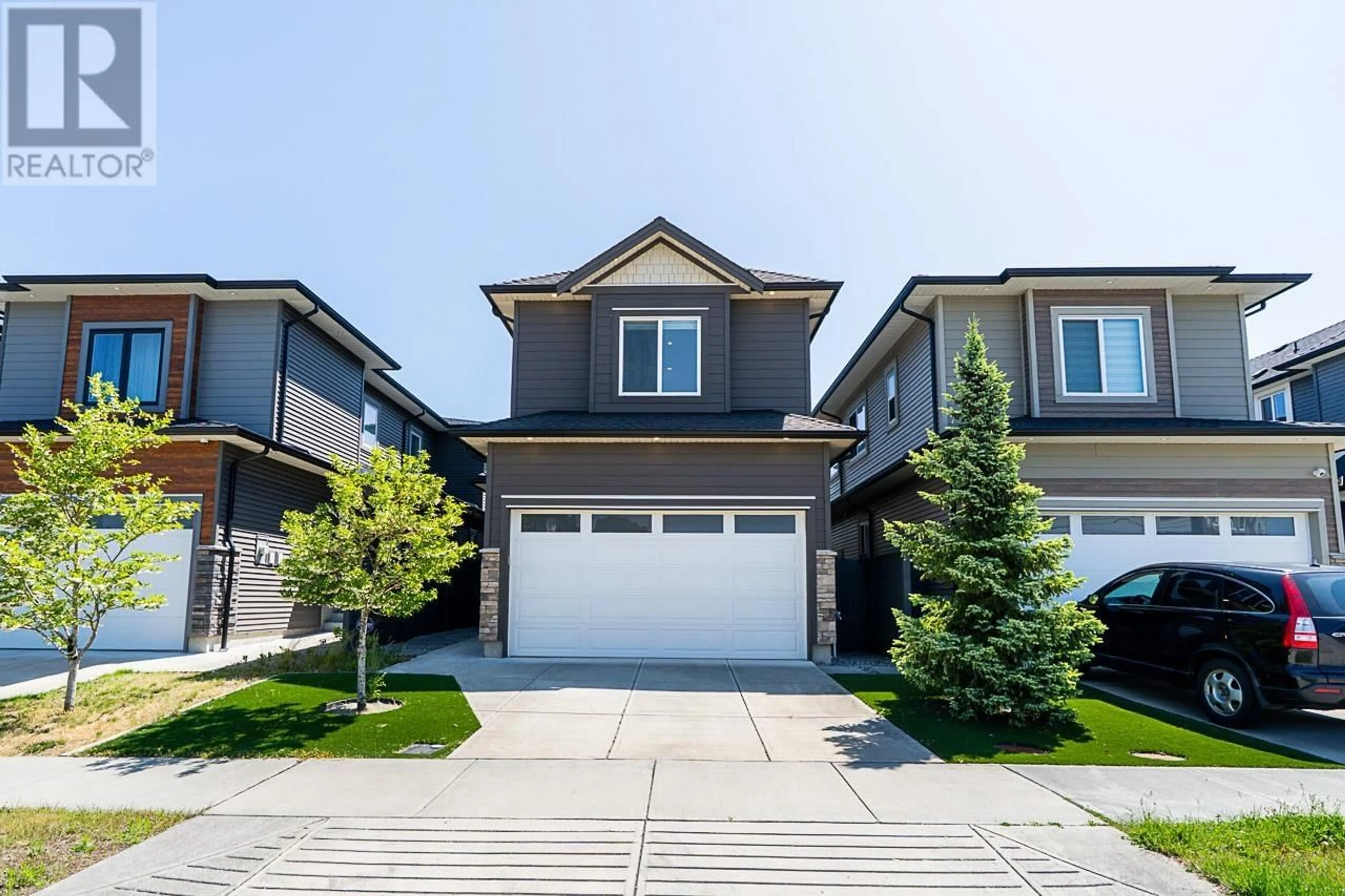 Home with vinyl exterior material, street for 12222 SHINDE STREET, Richmond British Columbia V7E0C2
