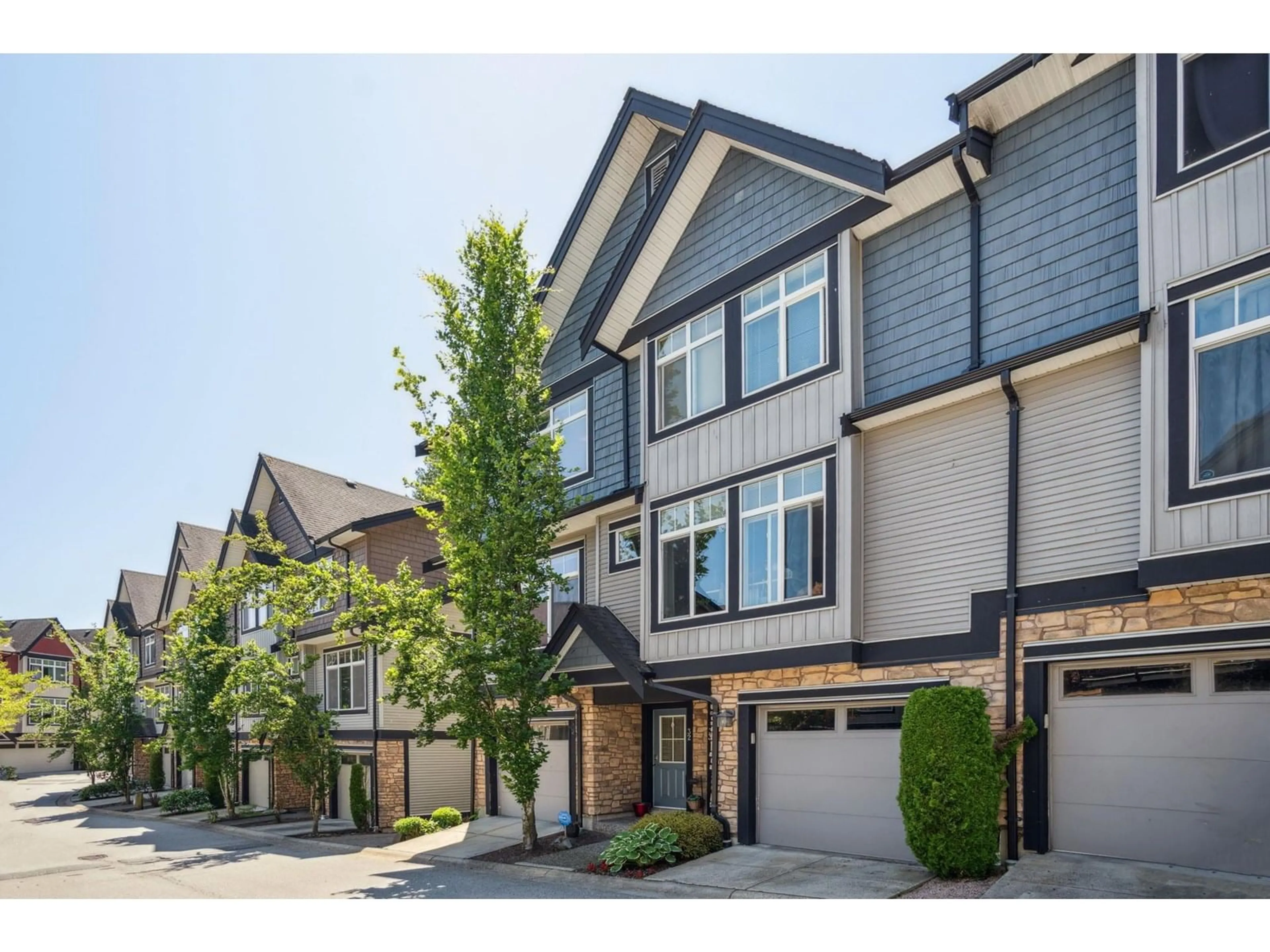 Unknown for 32 - 6299 144, Surrey British Columbia V3X1A2
