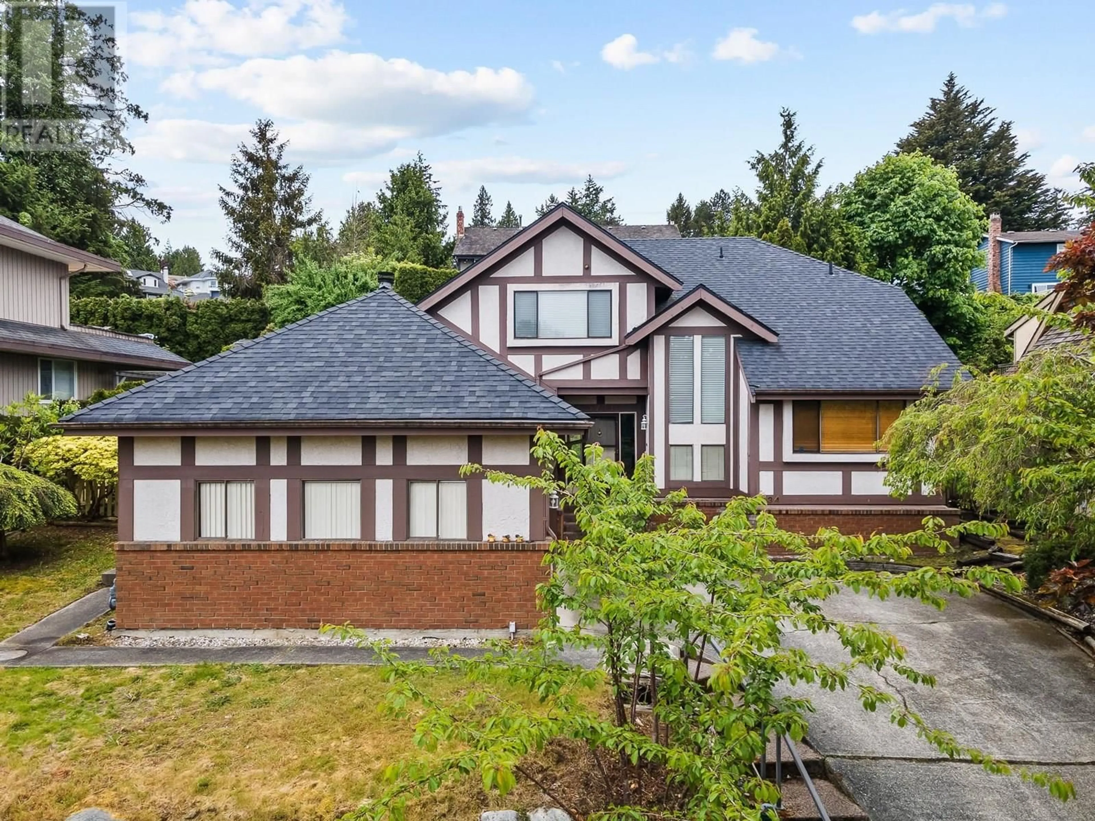 Unknown for 5734 GREENLAND DRIVE, Tsawwassen British Columbia V4L2J5