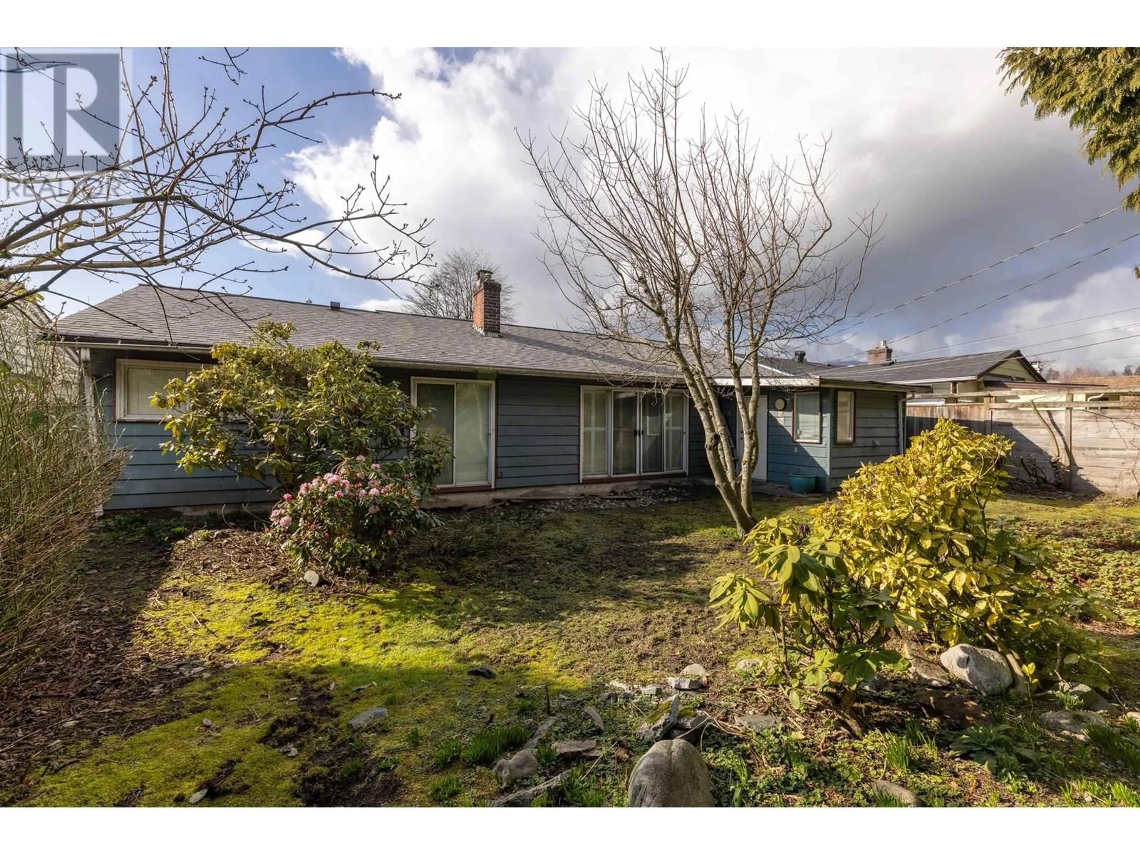 A pic from outside/outdoor area/front of a property/back of a property/a pic from drone, street for 1202 PINEWOOD CRESCENT, North Vancouver British Columbia V7P1E9