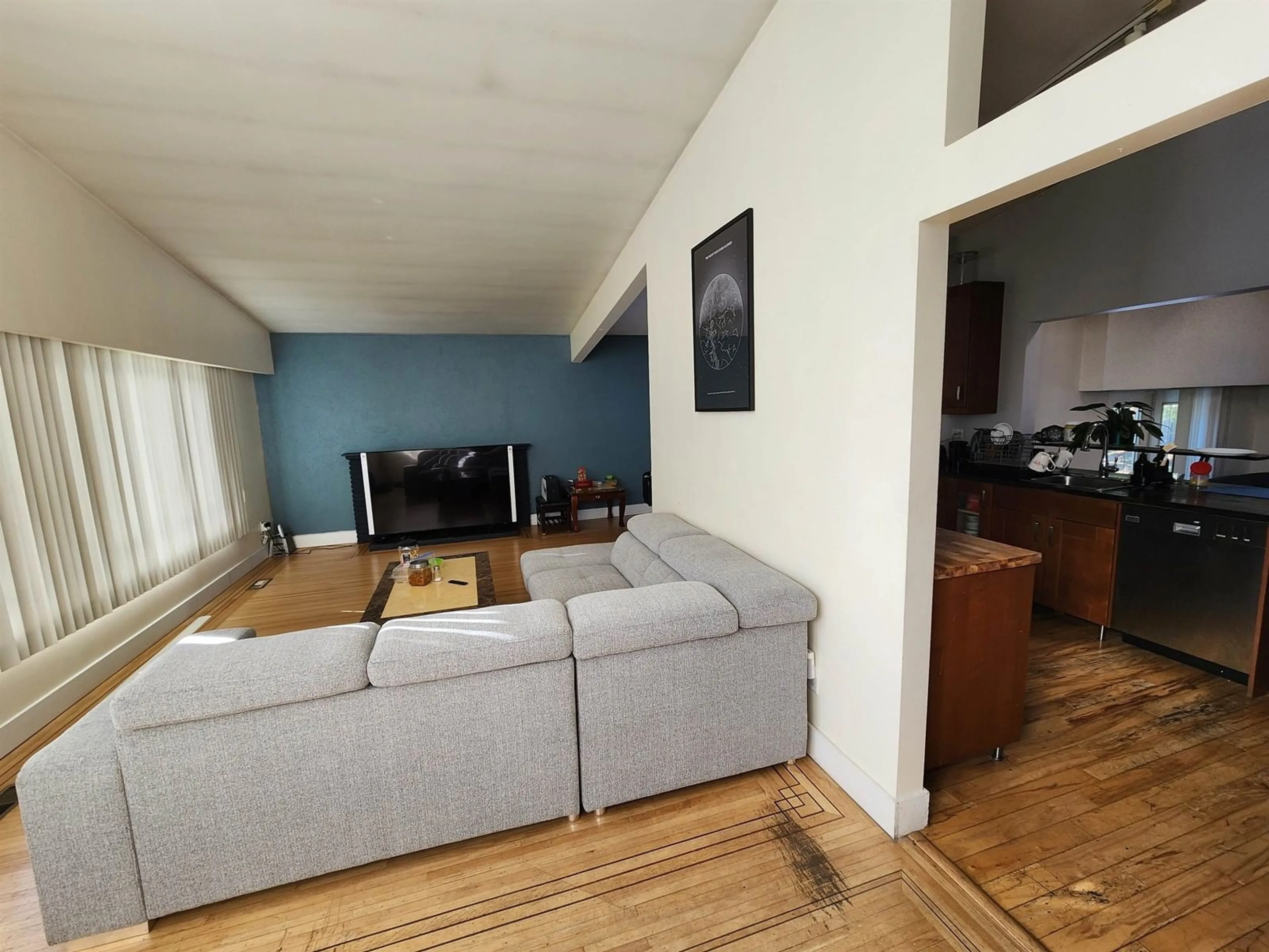 A pic of a room for 14361 MELROSE, Surrey British Columbia V3R5R6