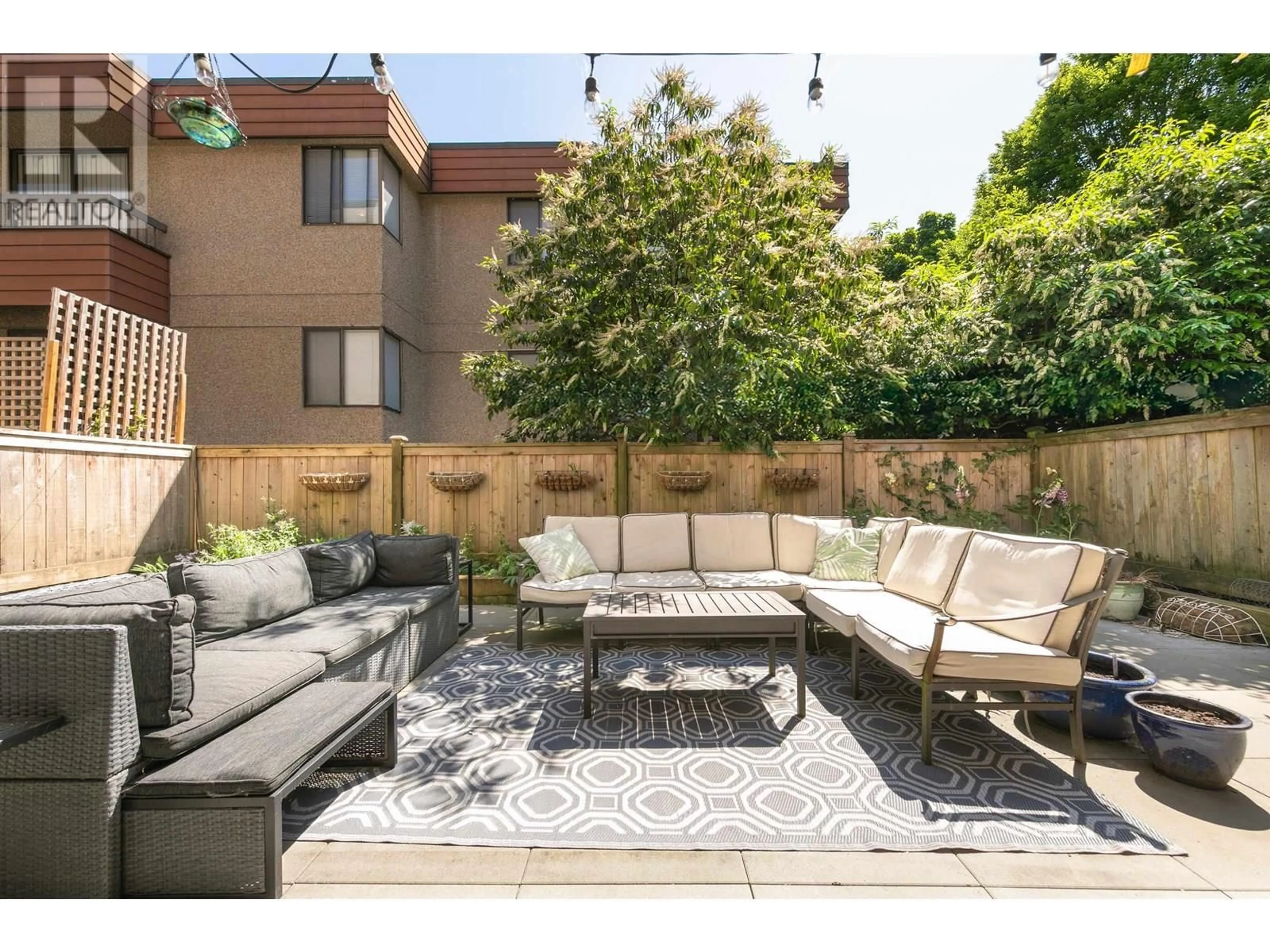 Patio, street for 104 - 975 13TH AVENUE, Vancouver British Columbia V5Z1P4