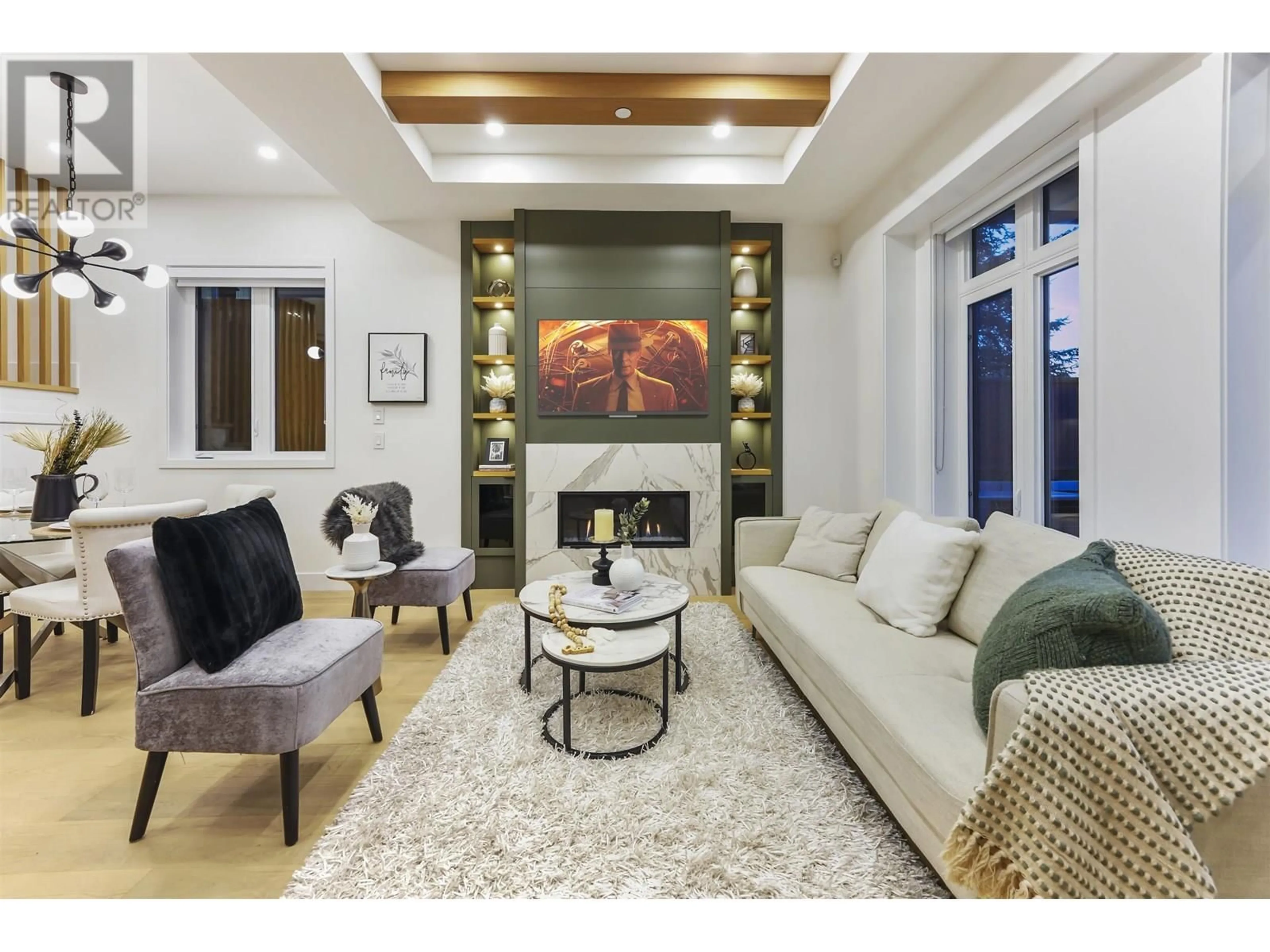 Living room with furniture, unknown for 1 - 1322 13TH AVENUE, Vancouver British Columbia V5N2B6