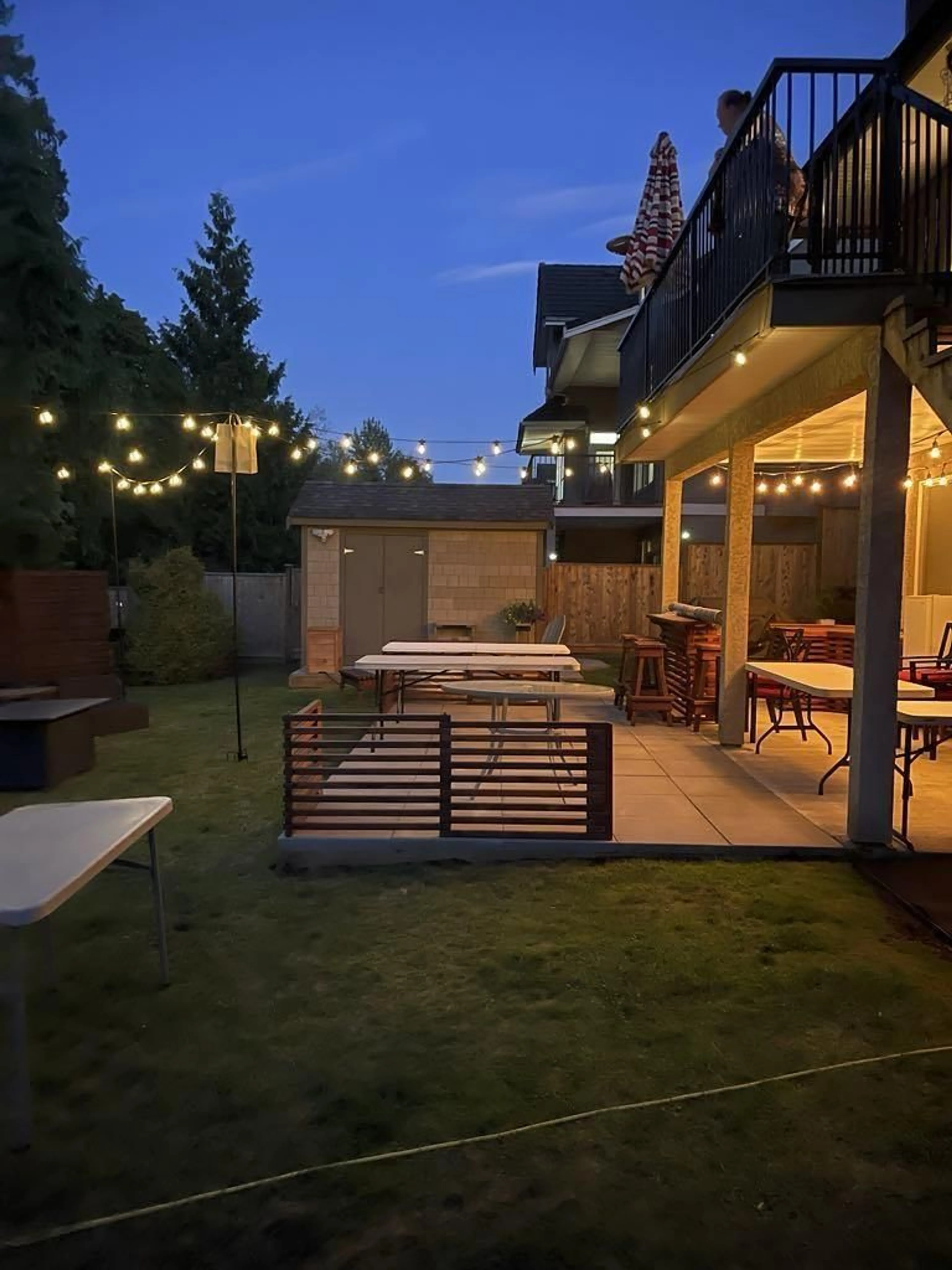 Patio, street for 11082 168, Surrey British Columbia V4N5G6