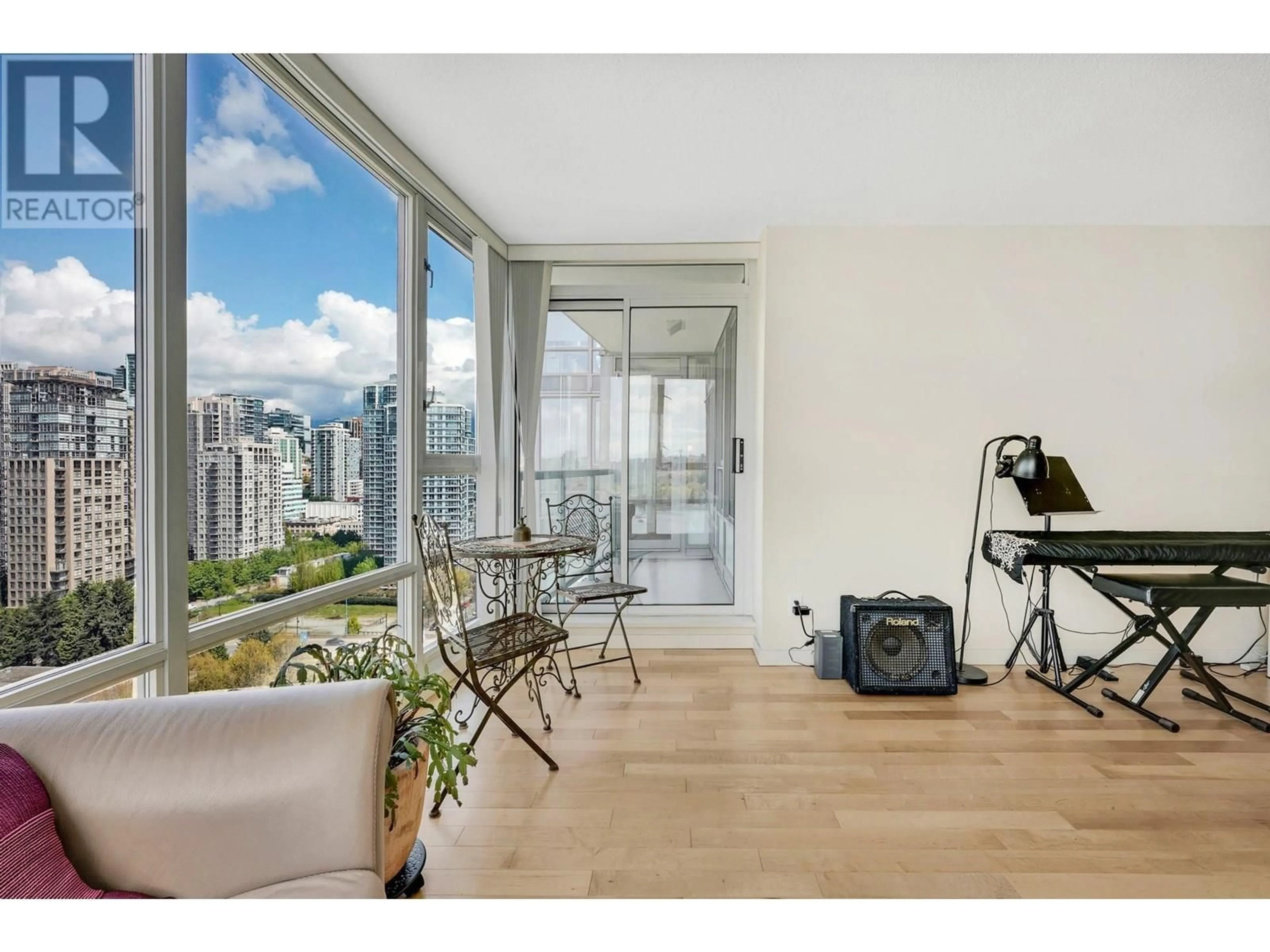 A pic of a room for 2208 - 1033 MARINASIDE CRESCENT, Vancouver British Columbia V6Z3A3