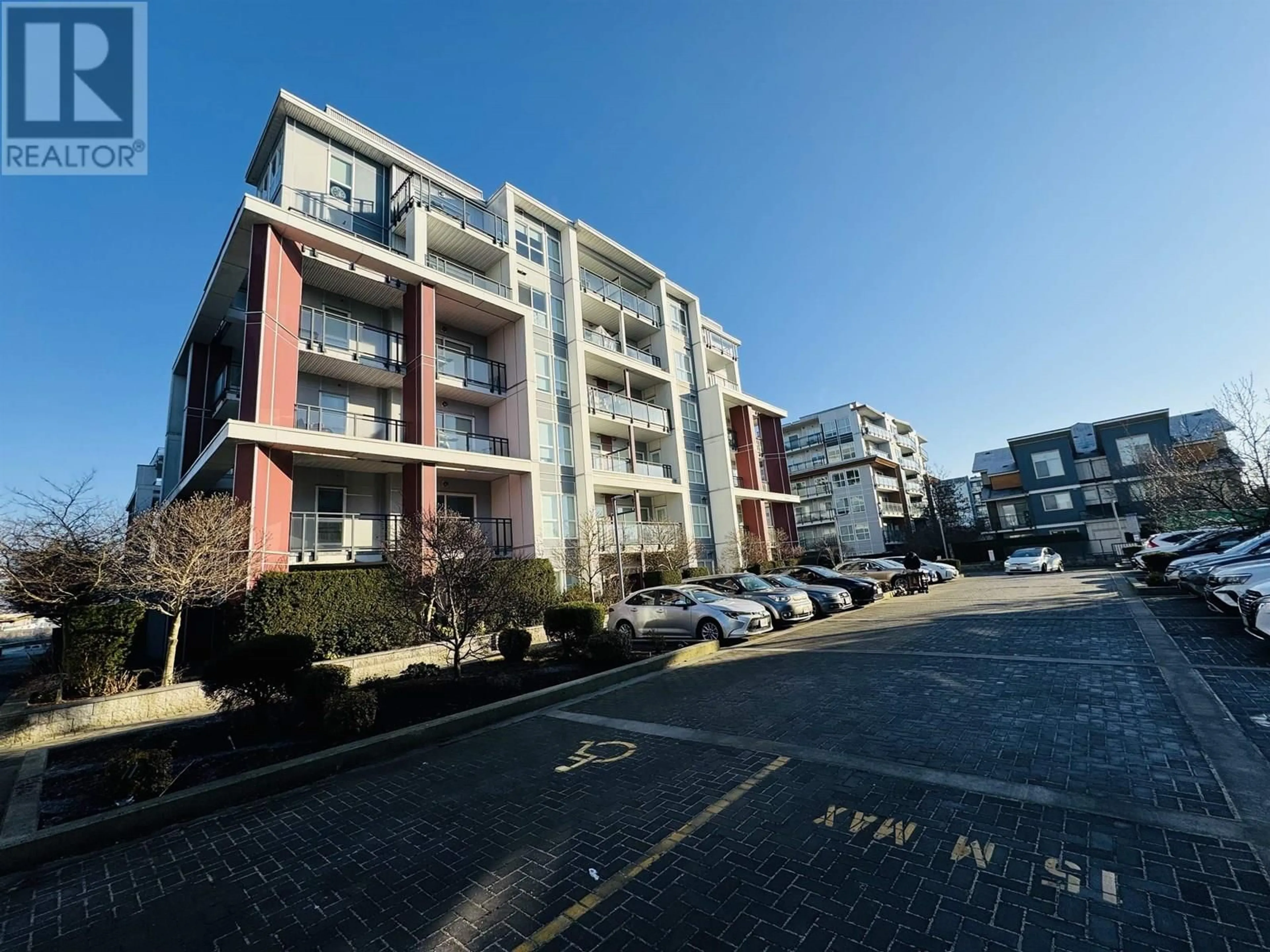 A pic from outside/outdoor area/front of a property/back of a property/a pic from drone, street for 206 - 10033 RIVER DRIVE, Richmond British Columbia V6X0L1