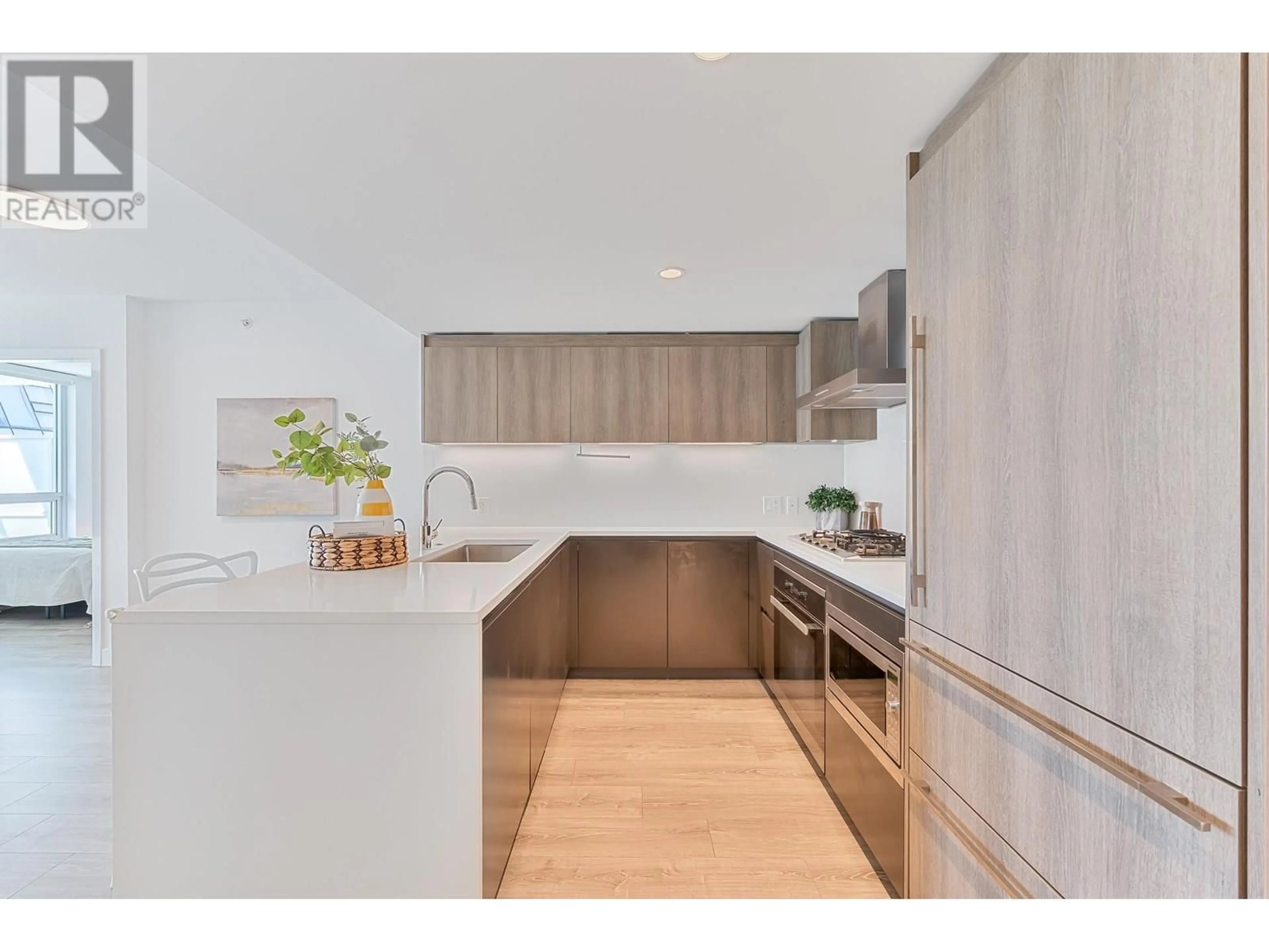 Unknown for 858 - 6320 NO. 3 ROAD, Richmond British Columbia V6Y0L5