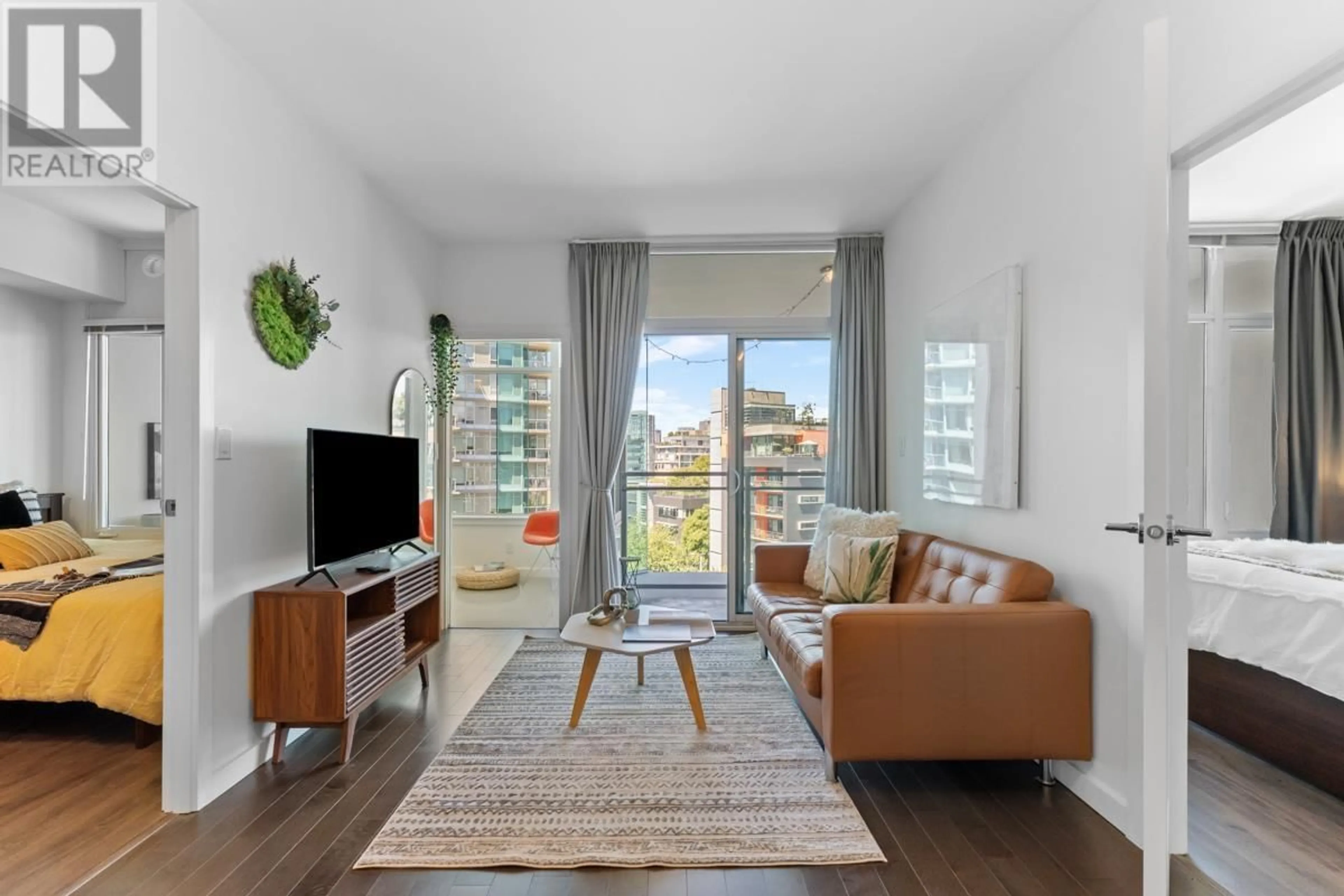Living room with furniture, unknown for 905 - 88 1ST AVENUE, Vancouver British Columbia V5Y0K2