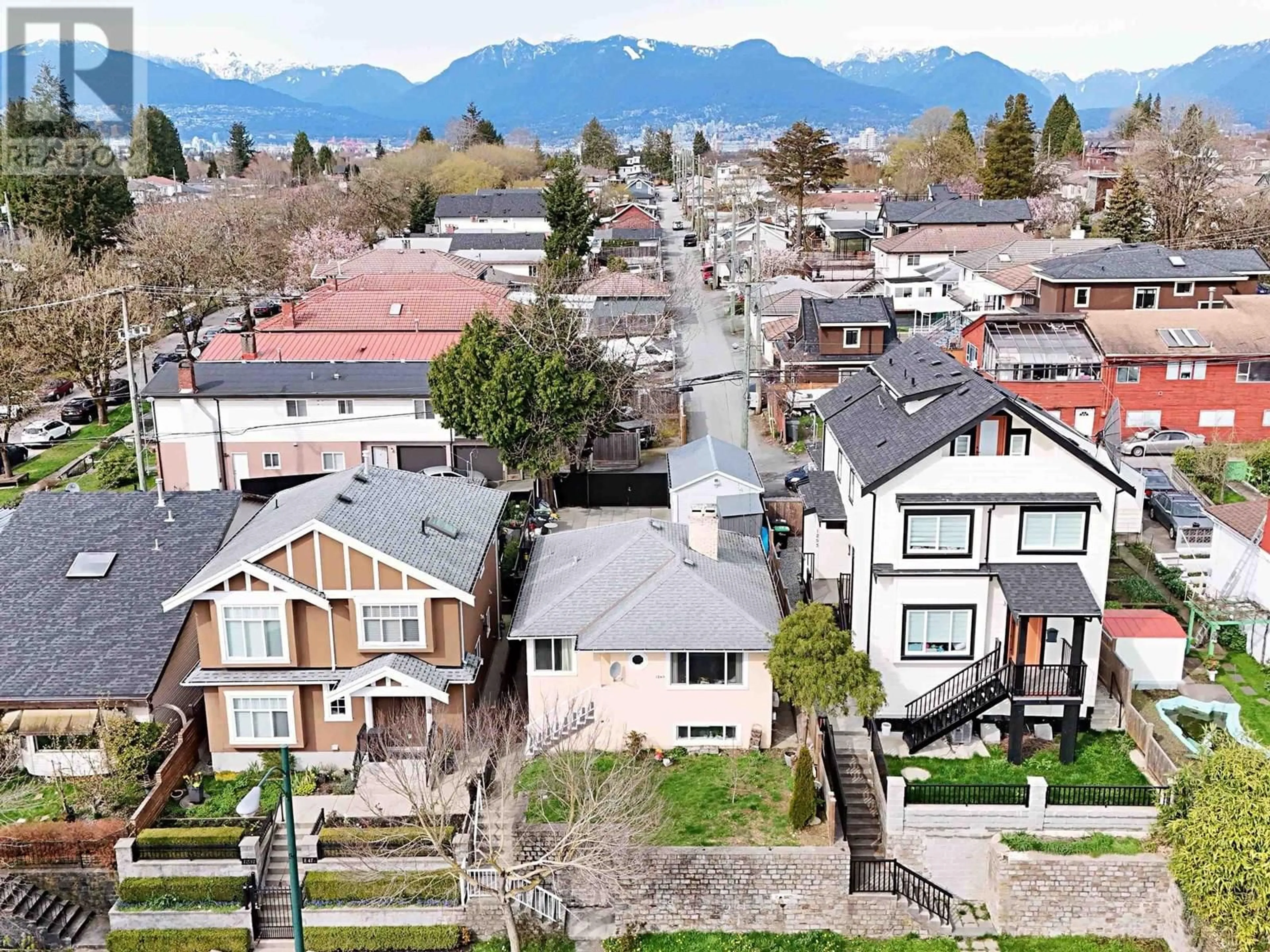 A pic from outside/outdoor area/front of a property/back of a property/a pic from drone, mountain view for 1243 41ST AVENUE, Vancouver British Columbia V5W1R3