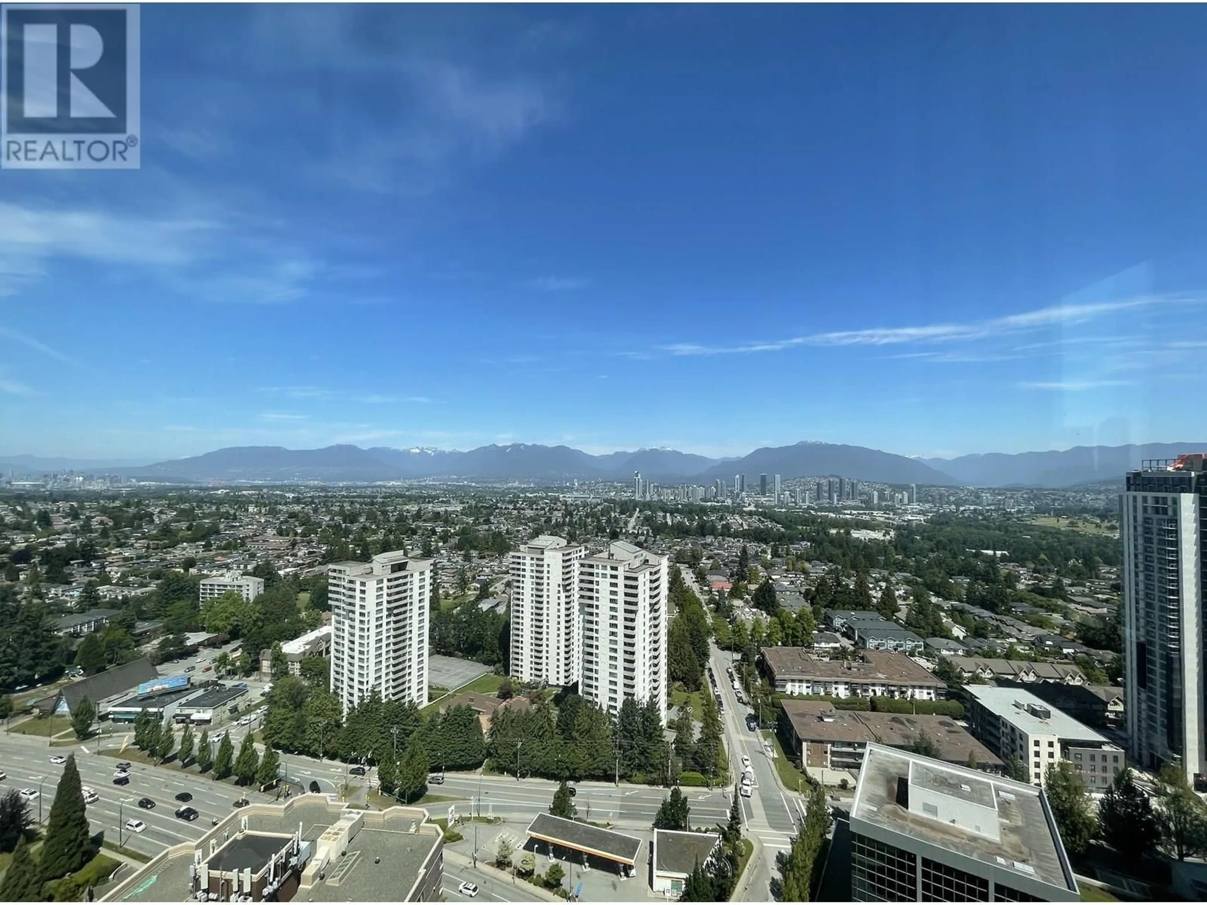 Unknown for 3501 - 5883 BARKER AVENUE, Burnaby British Columbia V5H0G4