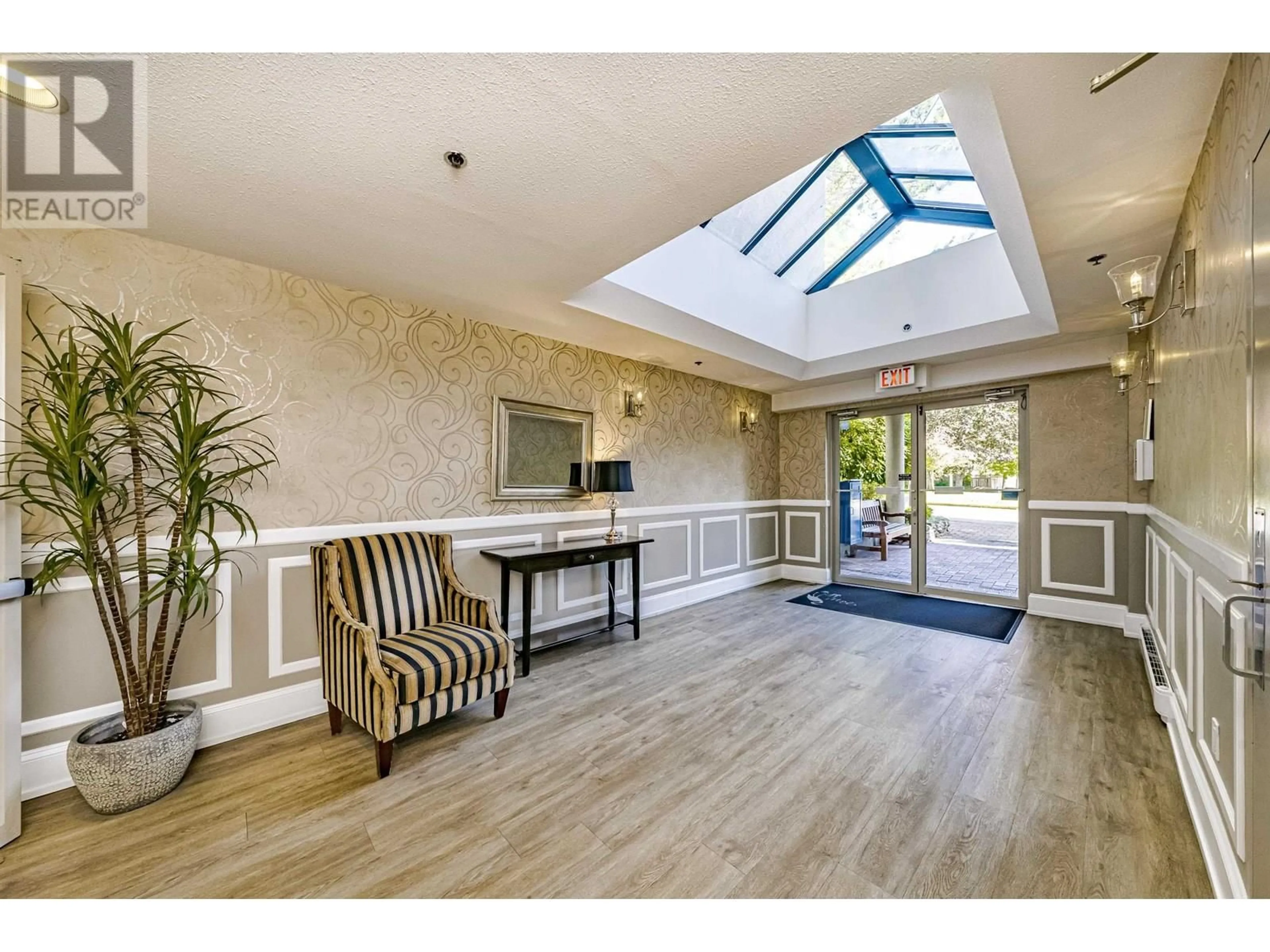 Indoor foyer for 309 - 4753 RIVER ROAD, Ladner British Columbia V4K1R9