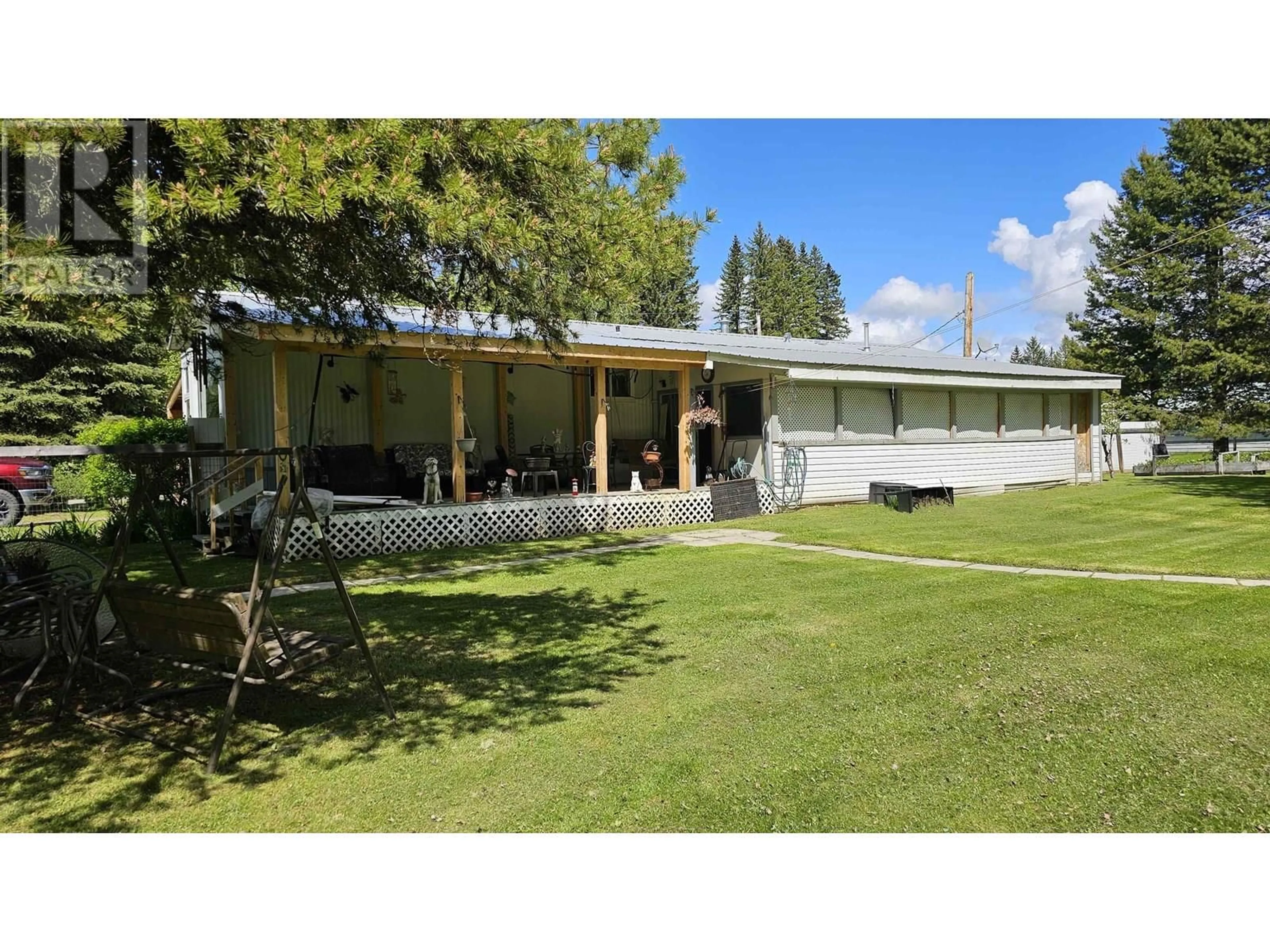 A pic from outside/outdoor area/front of a property/back of a property/a pic from drone, unknown for 718 FUTURE DRIVE, Quesnel British Columbia V2J6W1