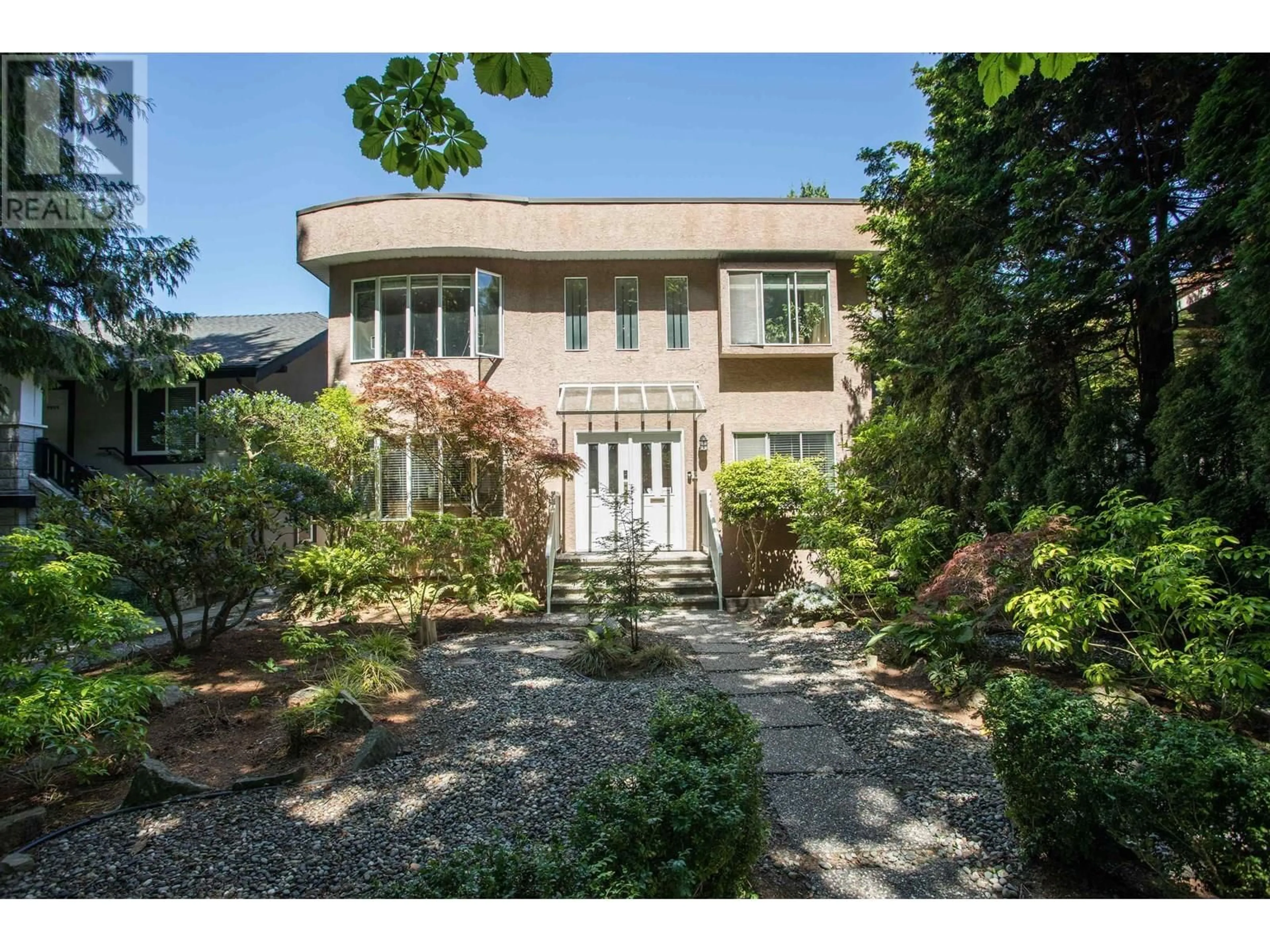 Unknown for 2945 12TH AVENUE, Vancouver British Columbia V6K2R2