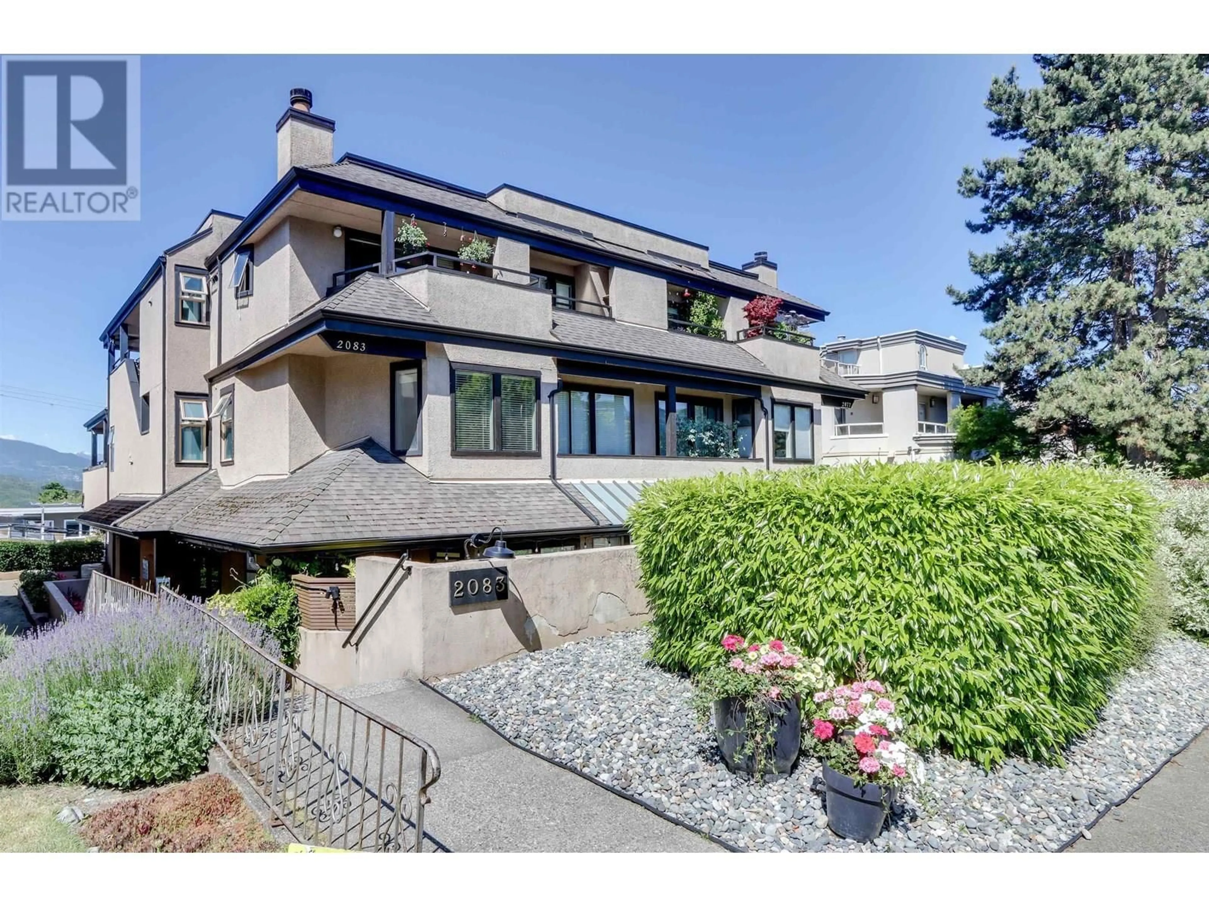Home with brick exterior material, street for 11 - 2083 3RD AVENUE, Vancouver British Columbia V6J1L4