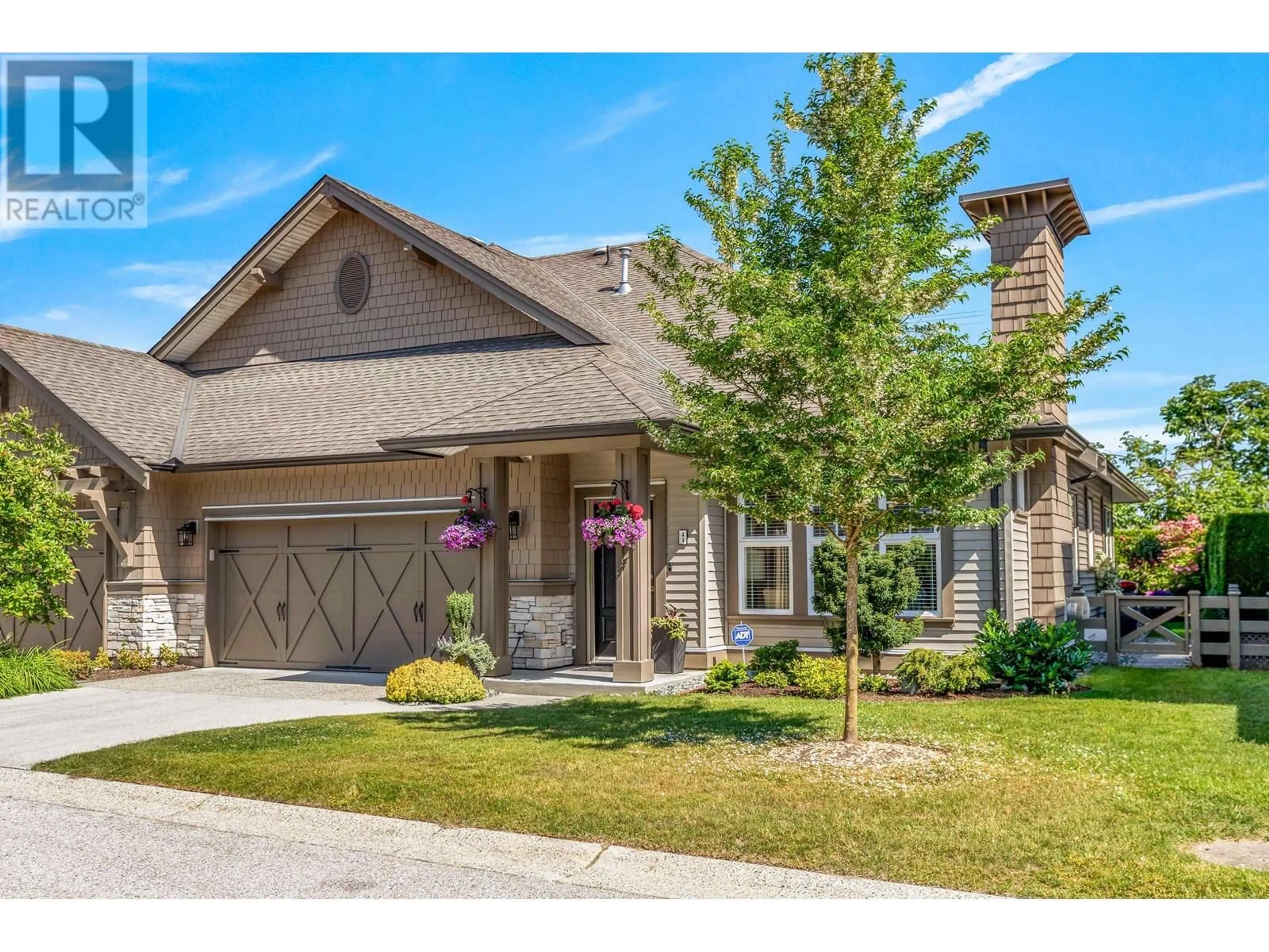 Home with brick exterior material, street for 41 - 19452 FRASER WAY, Pitt Meadows British Columbia V3Y0A3