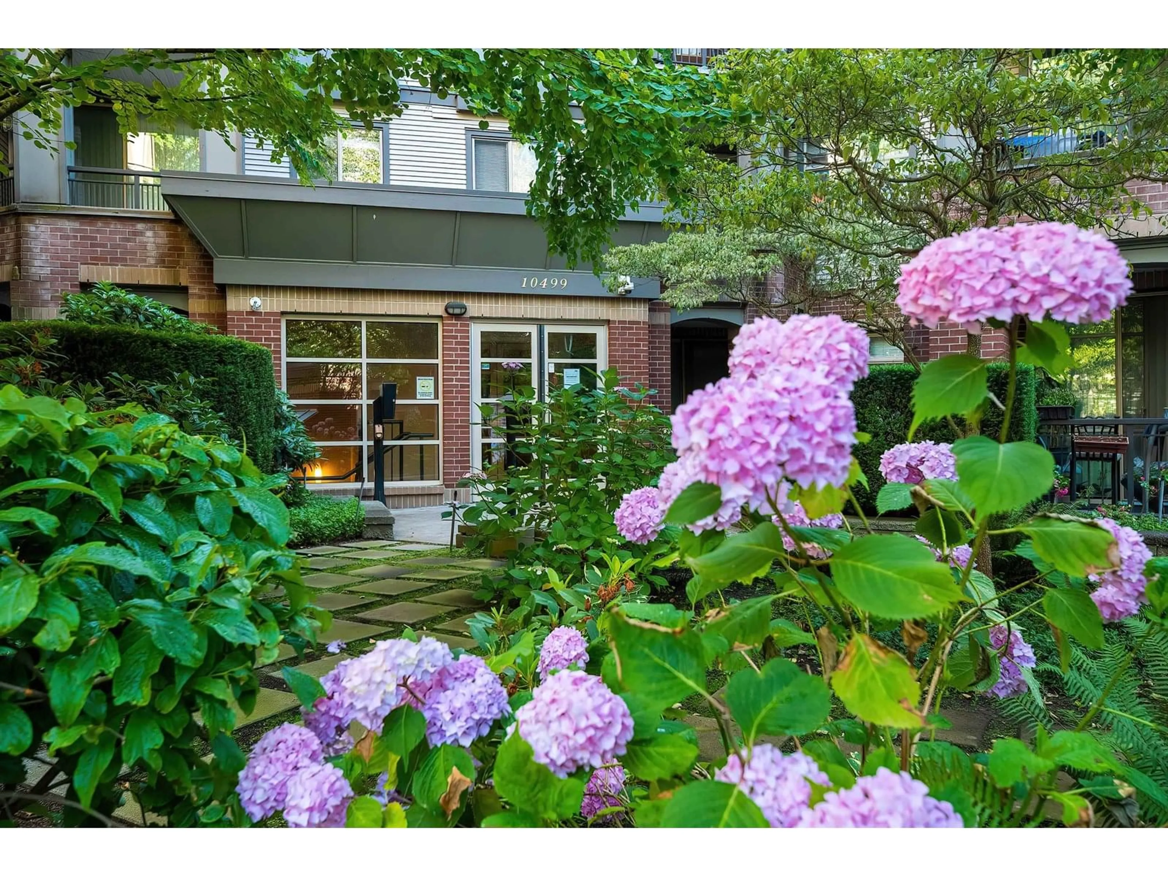 Unknown for 309 - 10499 UNIVERSITY, Surrey British Columbia V3T0A4