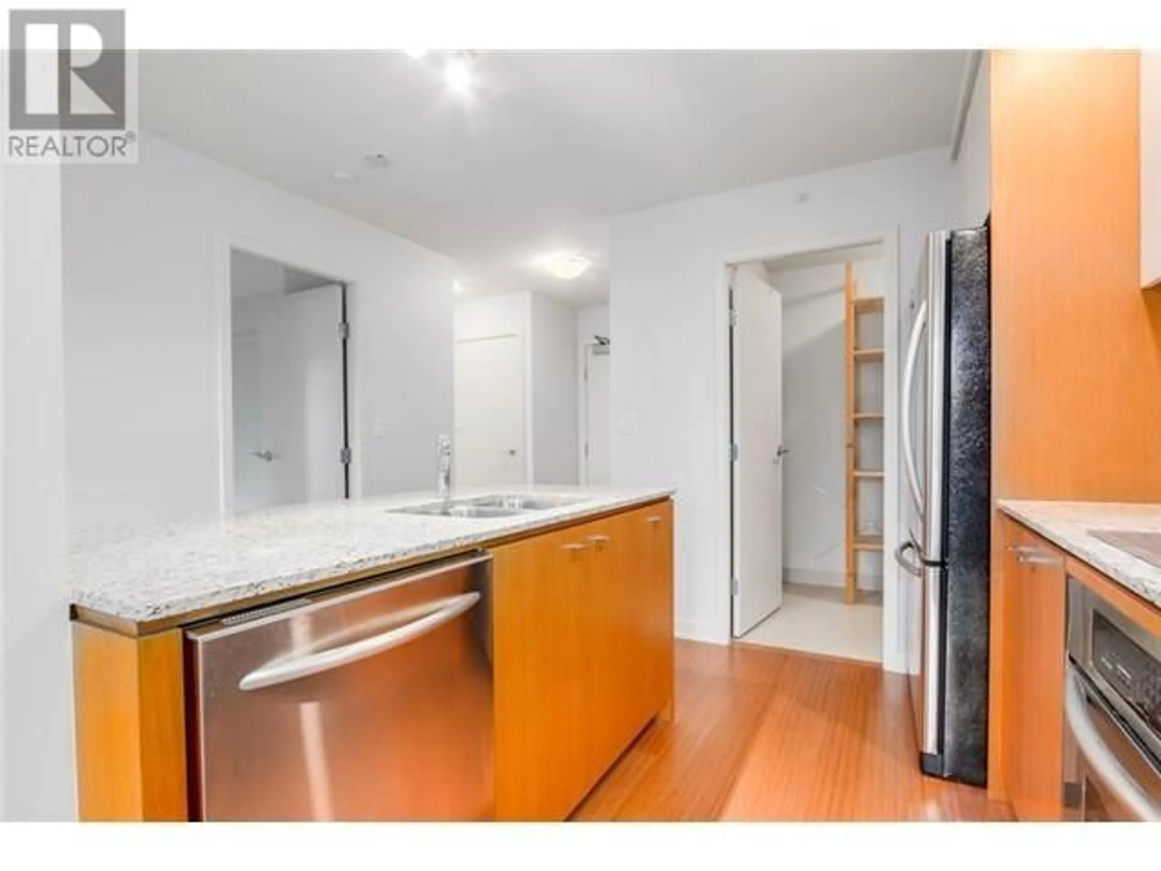 Standard kitchen, unknown for 406 - 2851 HEATHER STREET, Vancouver British Columbia V5Z0A2