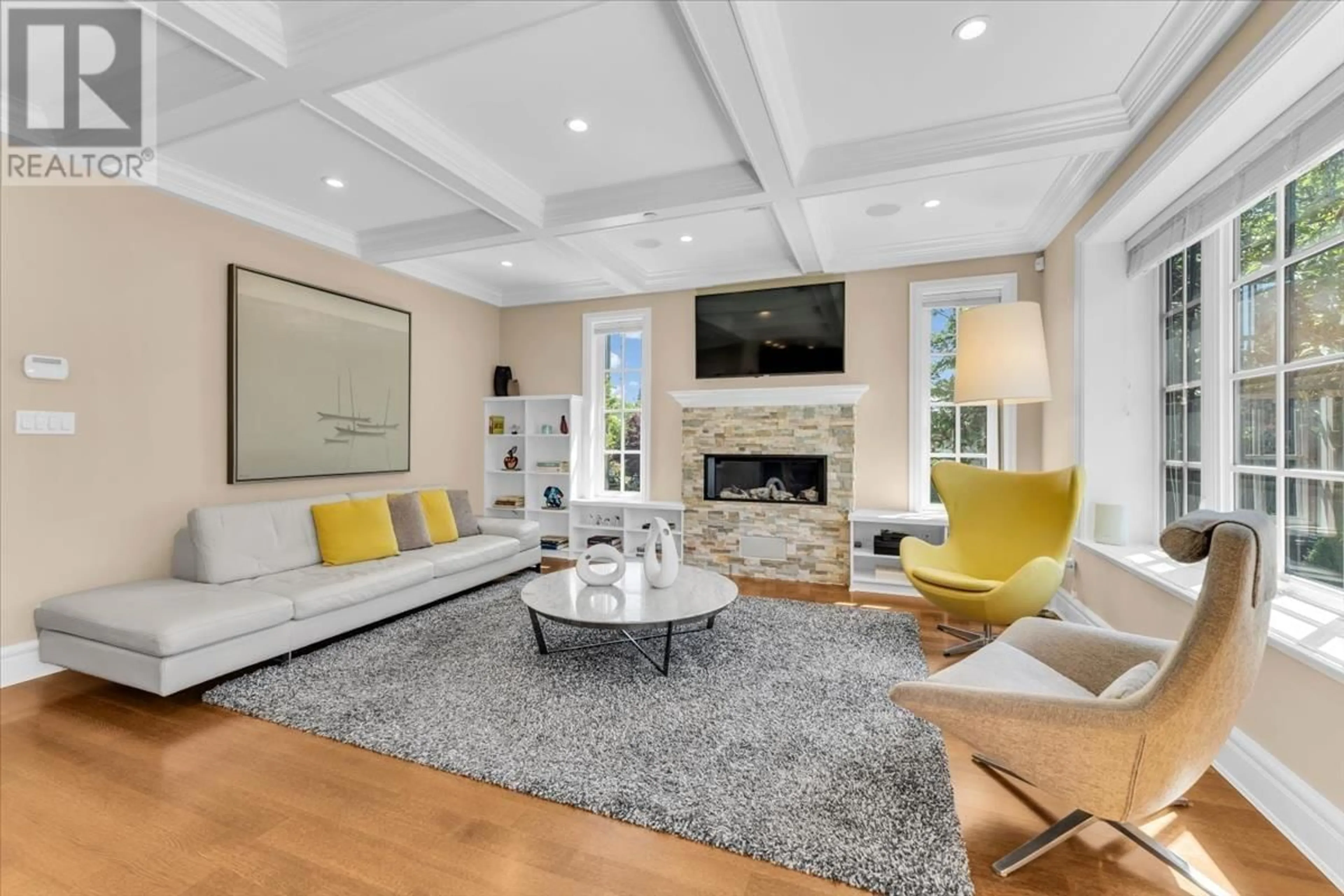 Living room with furniture, unknown for 396 35TH AVENUE, Vancouver British Columbia V5W1A8
