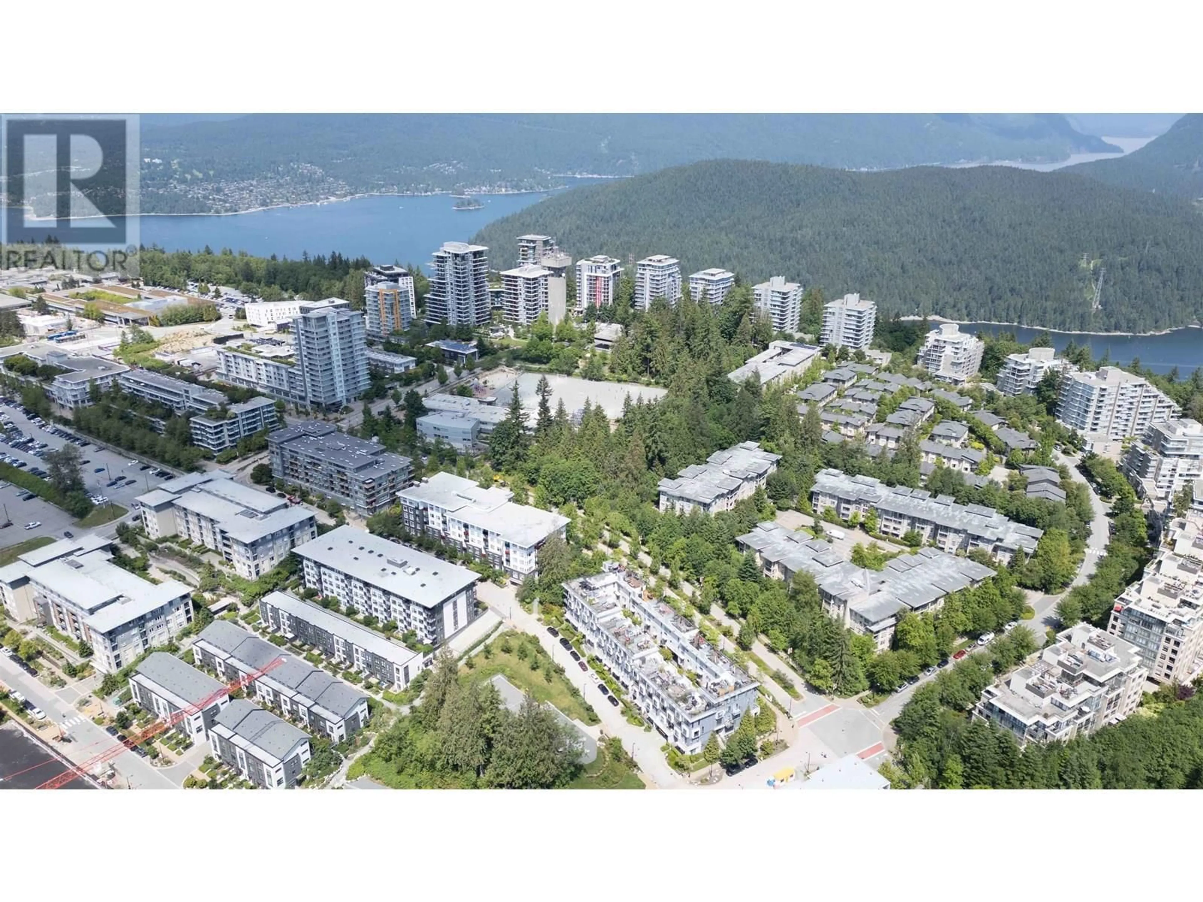 Blurry image for 405 - 9350 UNIVERSITY HIGH STREET, Burnaby British Columbia V5A0B6