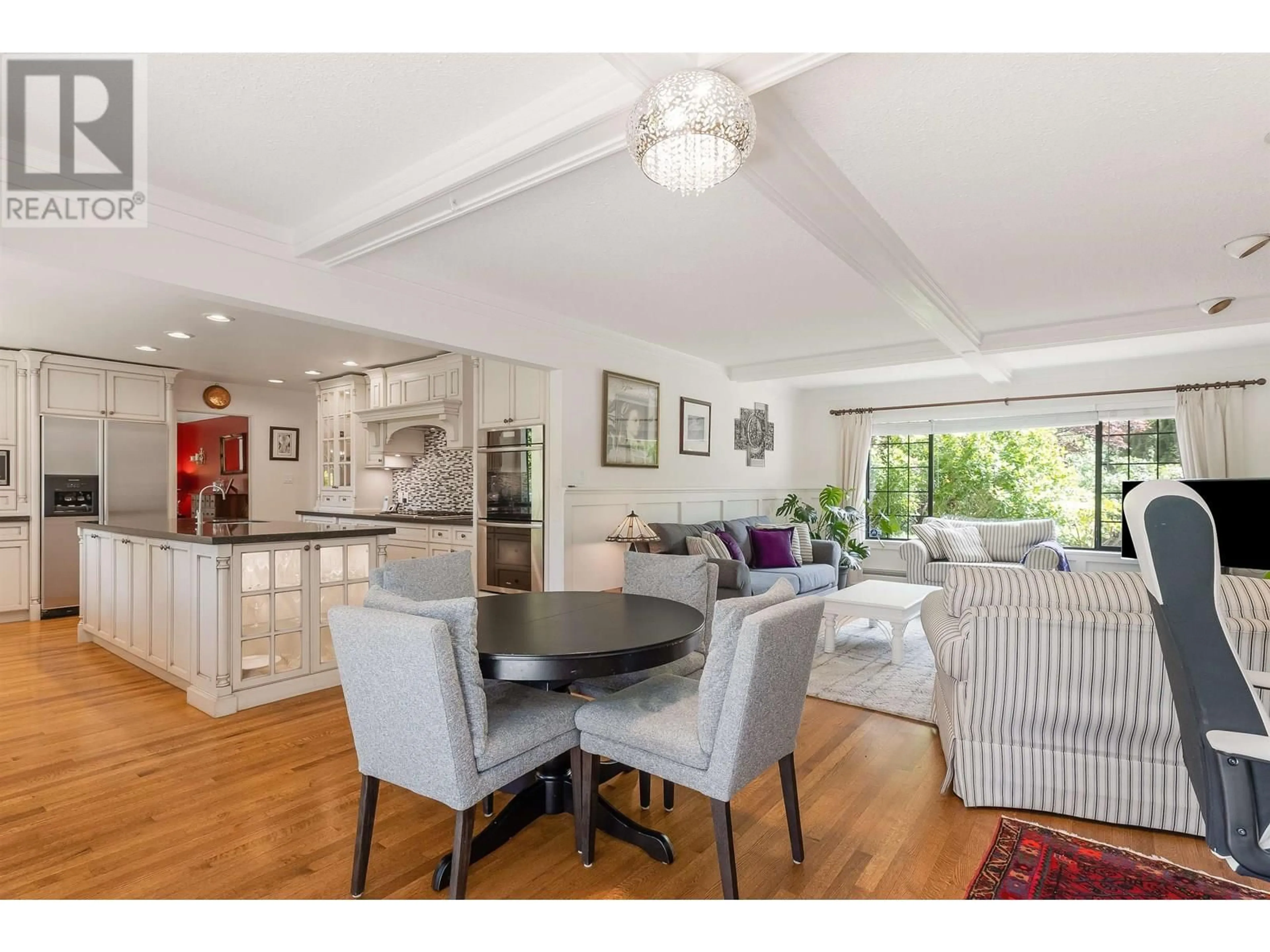 Open concept kitchen, wood/laminate floor for 5704 WESTPORT ROAD, West Vancouver British Columbia V7W1V4