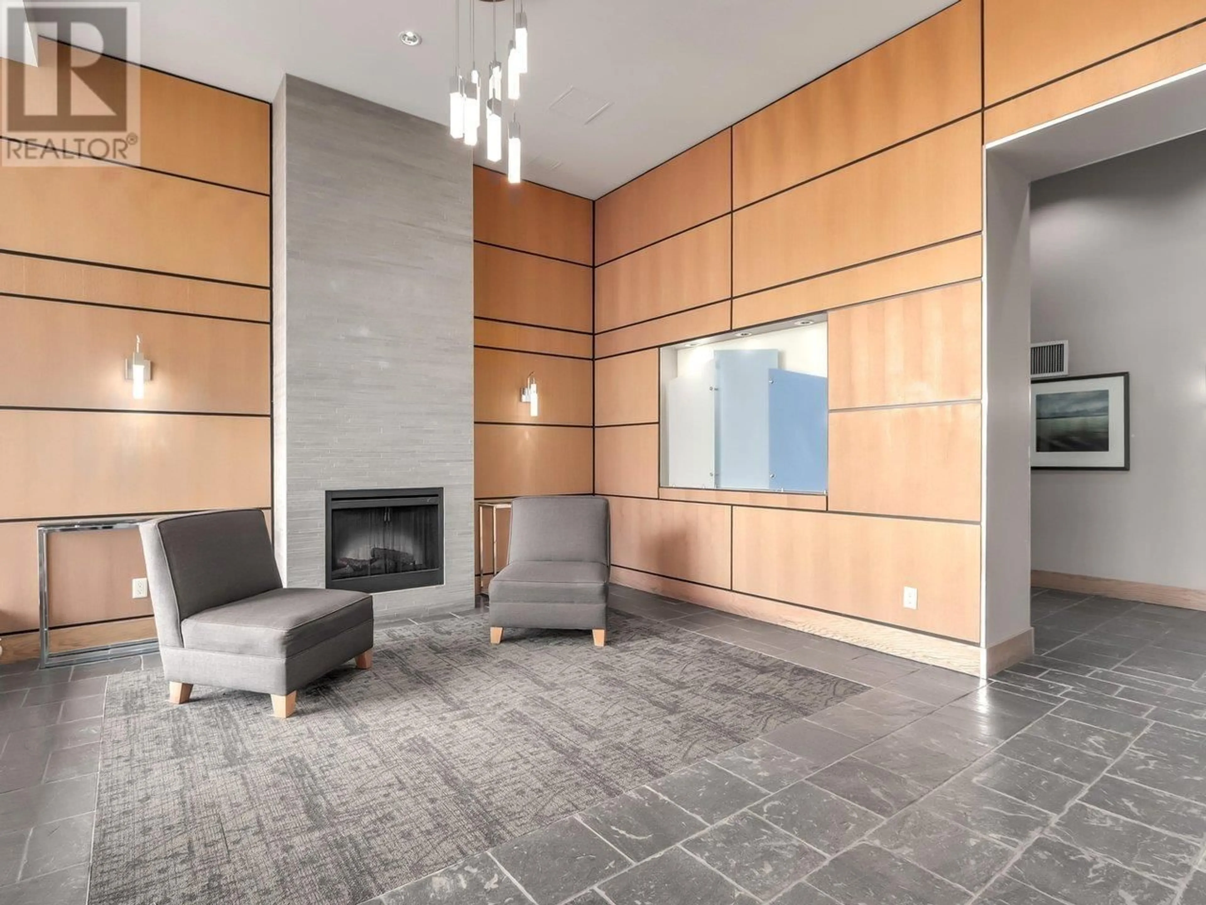 Lobby for 507 - 2289 YUKON CRESCENT, Burnaby British Columbia V5C0B2