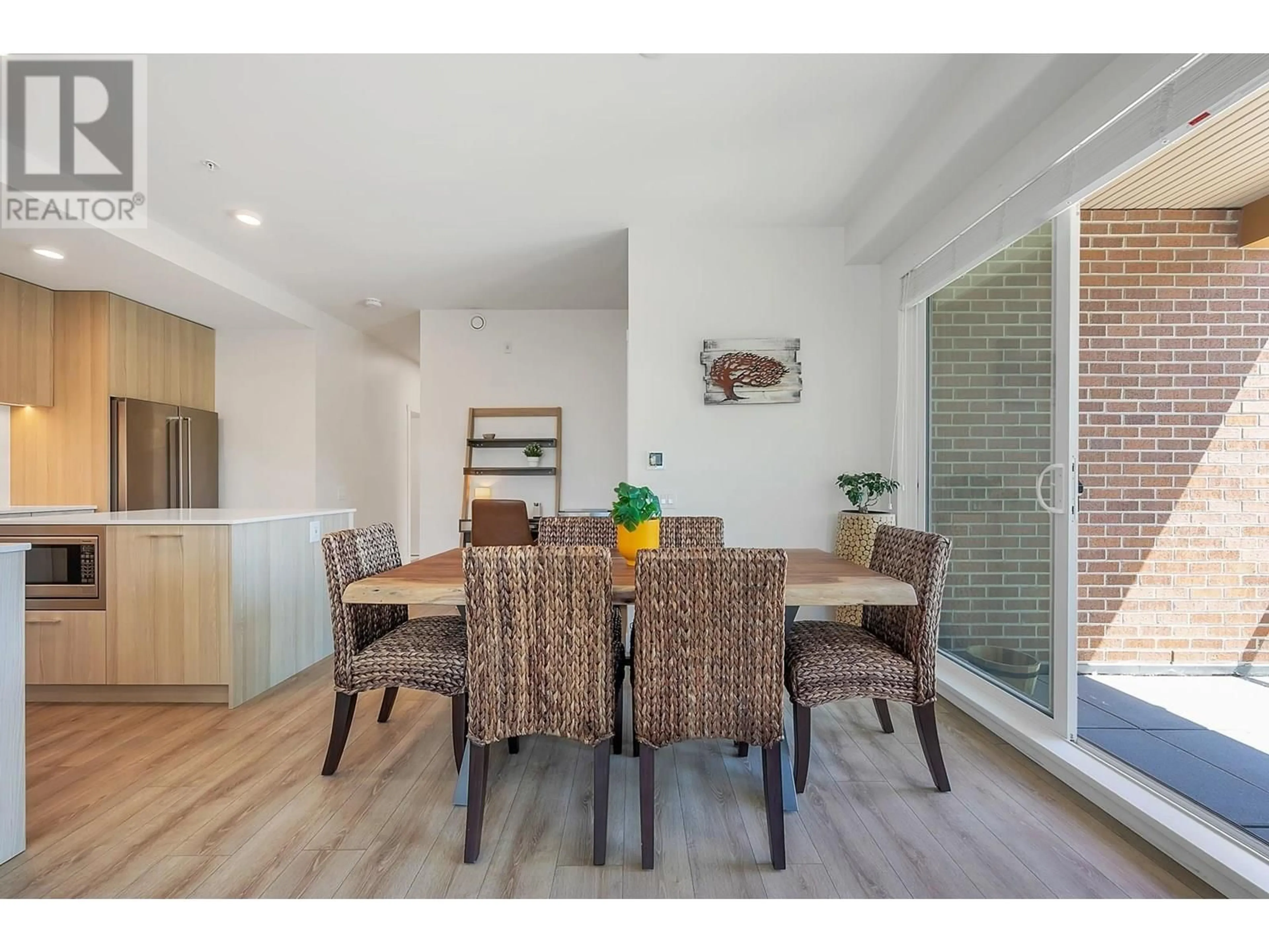 Dining room, wood/laminate floor for 223 - 721 ANSKAR COURT, Coquitlam British Columbia V3J0L4