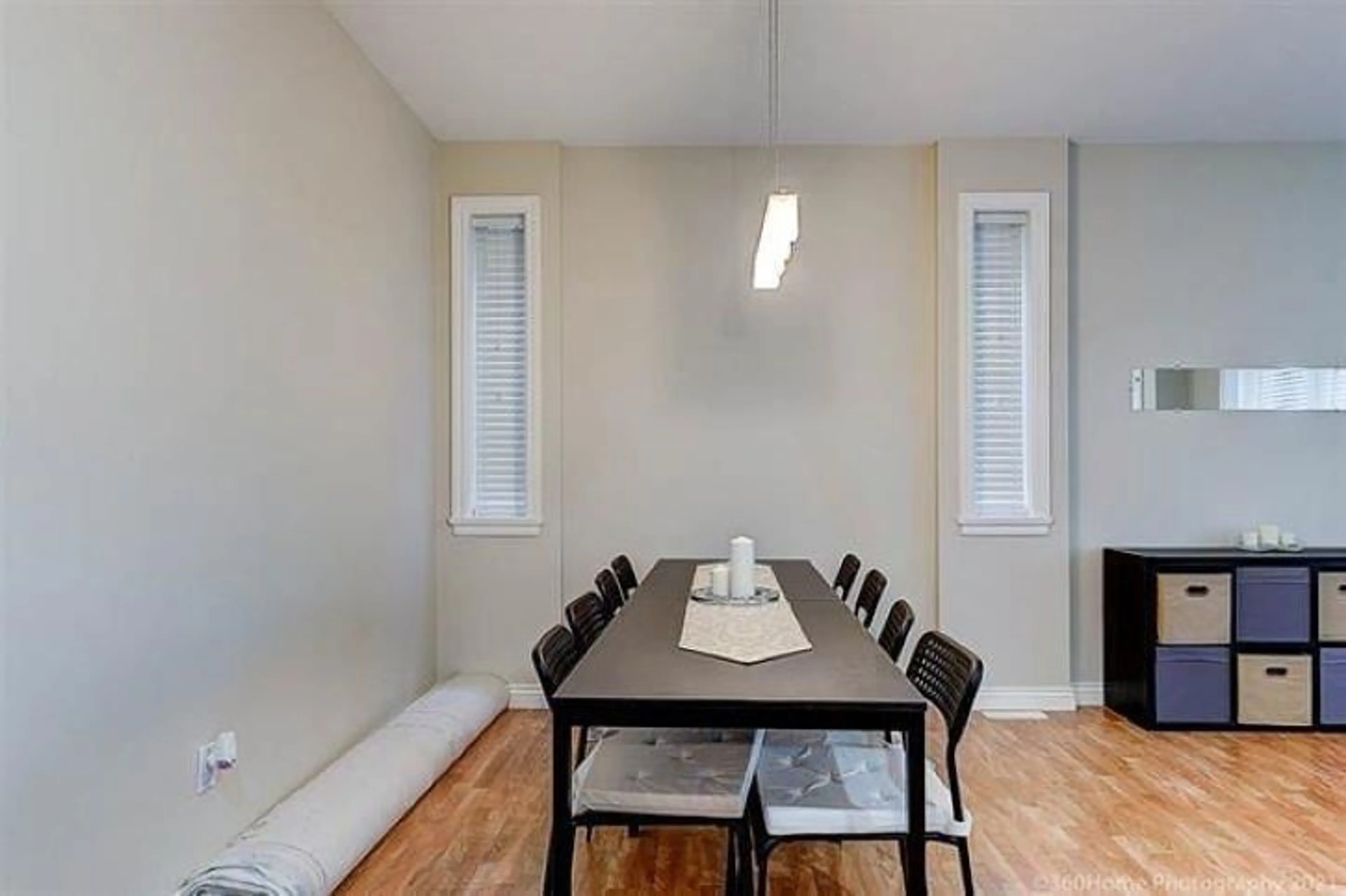 Dining room, wood/laminate floor for 19389 66, Surrey British Columbia V4N0C2