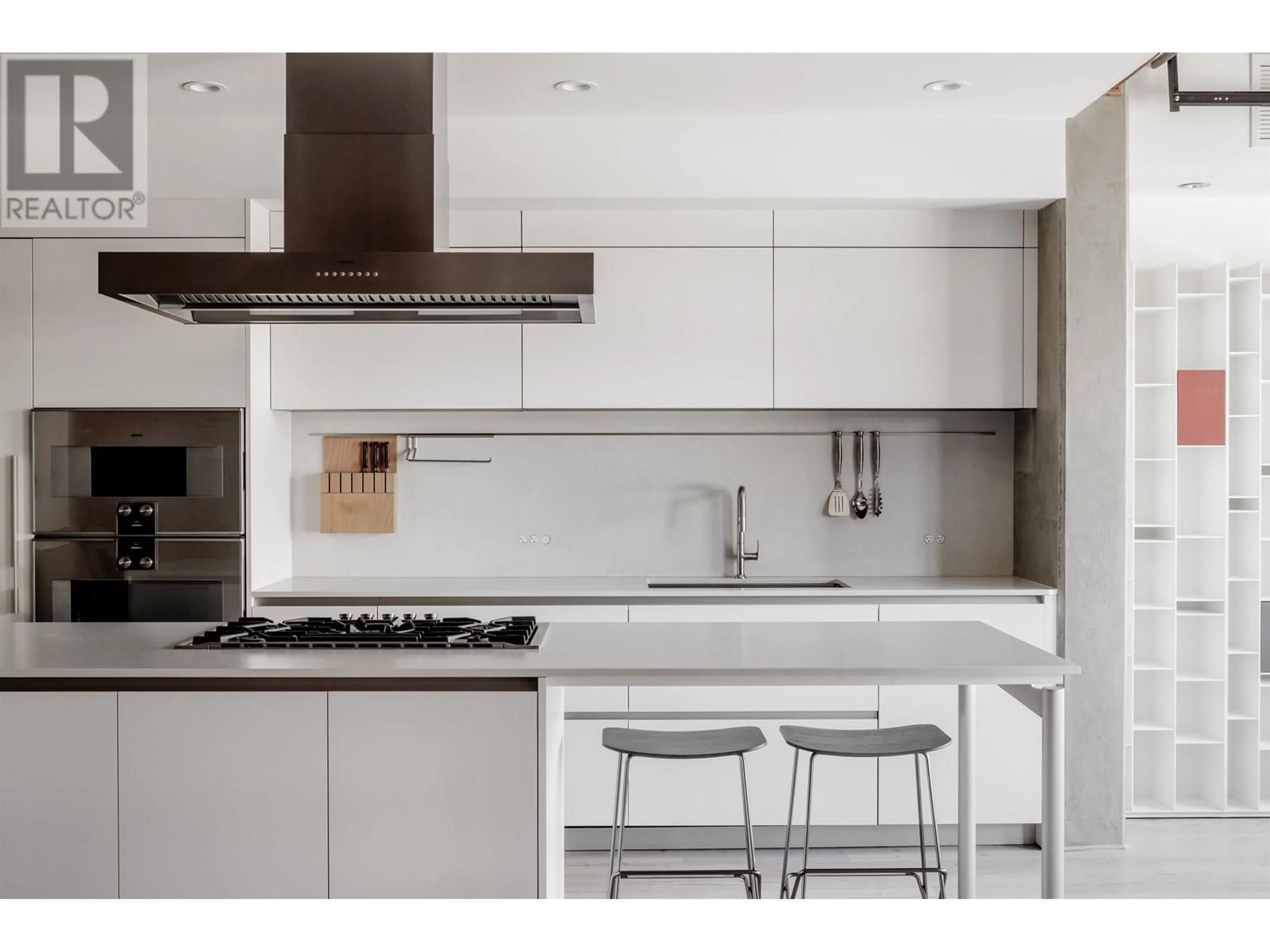 Contemporary kitchen, unknown for SPH504 - 1180 HOMER STREET, Vancouver British Columbia V6B2X6