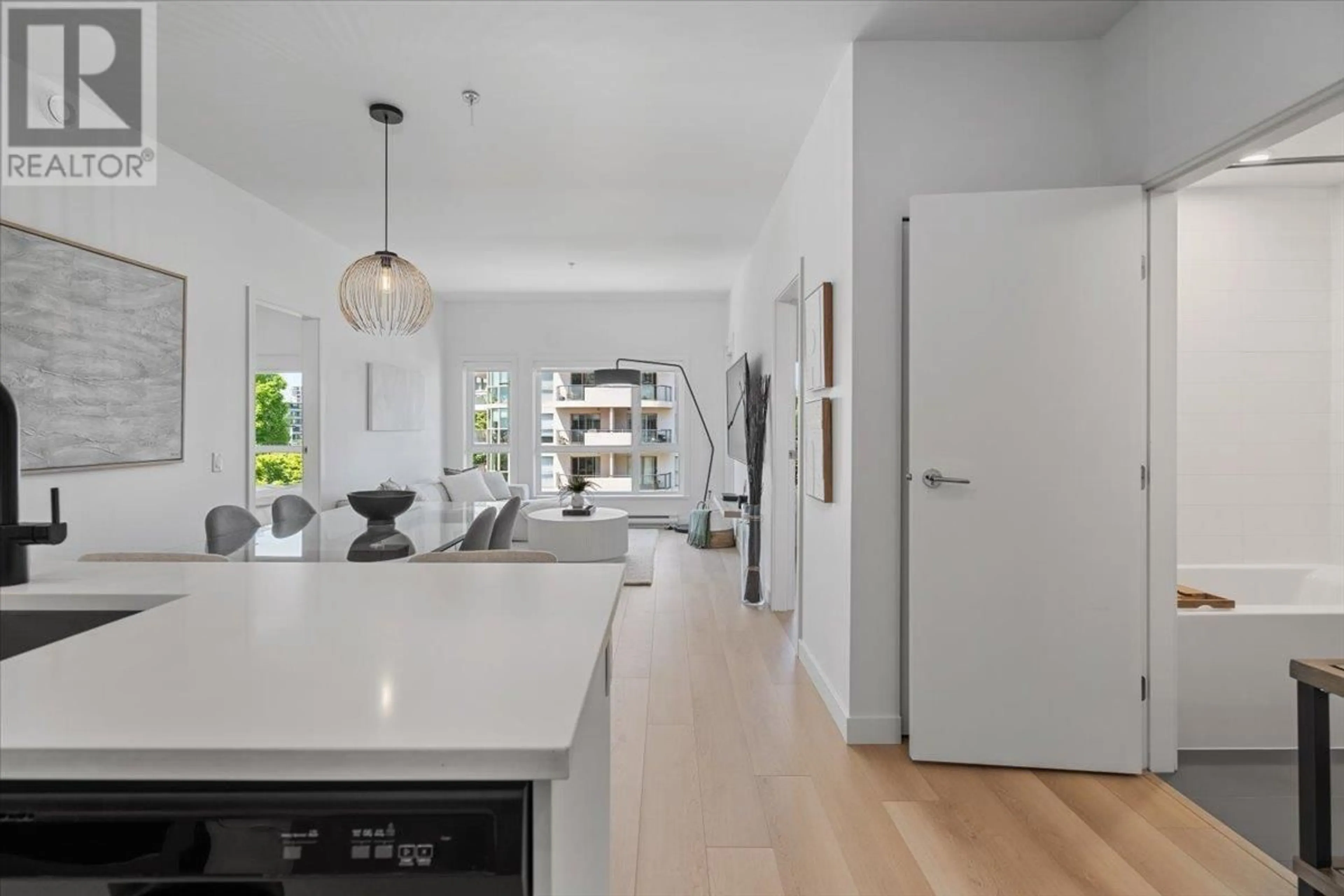 Open concept kitchen, unknown for 400 - 610 BRANTFORD STREET, New Westminster British Columbia V3M1W7